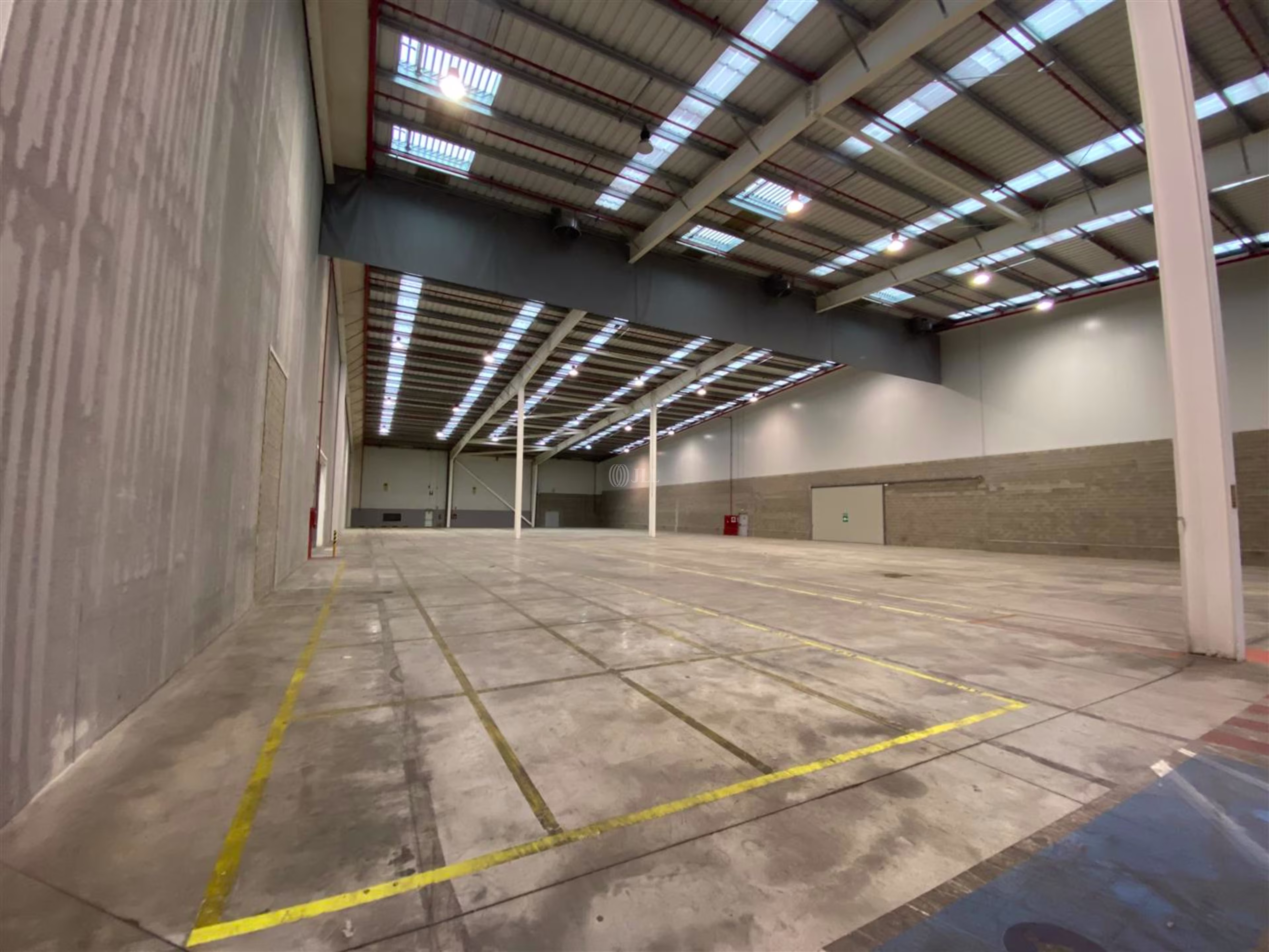 B0192 NAVE LOGISTICA EN ALQUILER LOGISPARK SUBIRATS