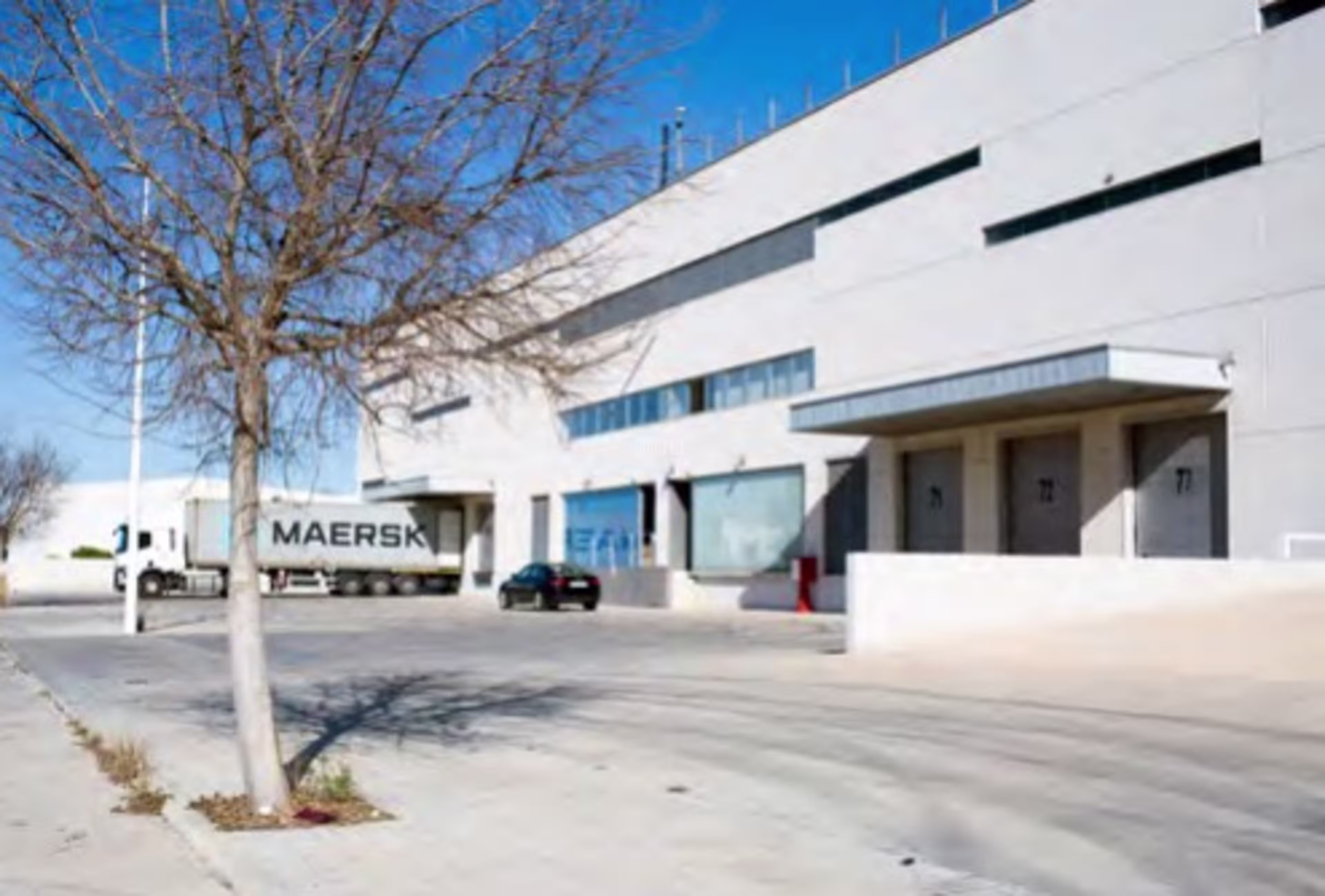 B0633 PARQUE LOGISTICO RIBARROJA VALENCIA ALQUILER