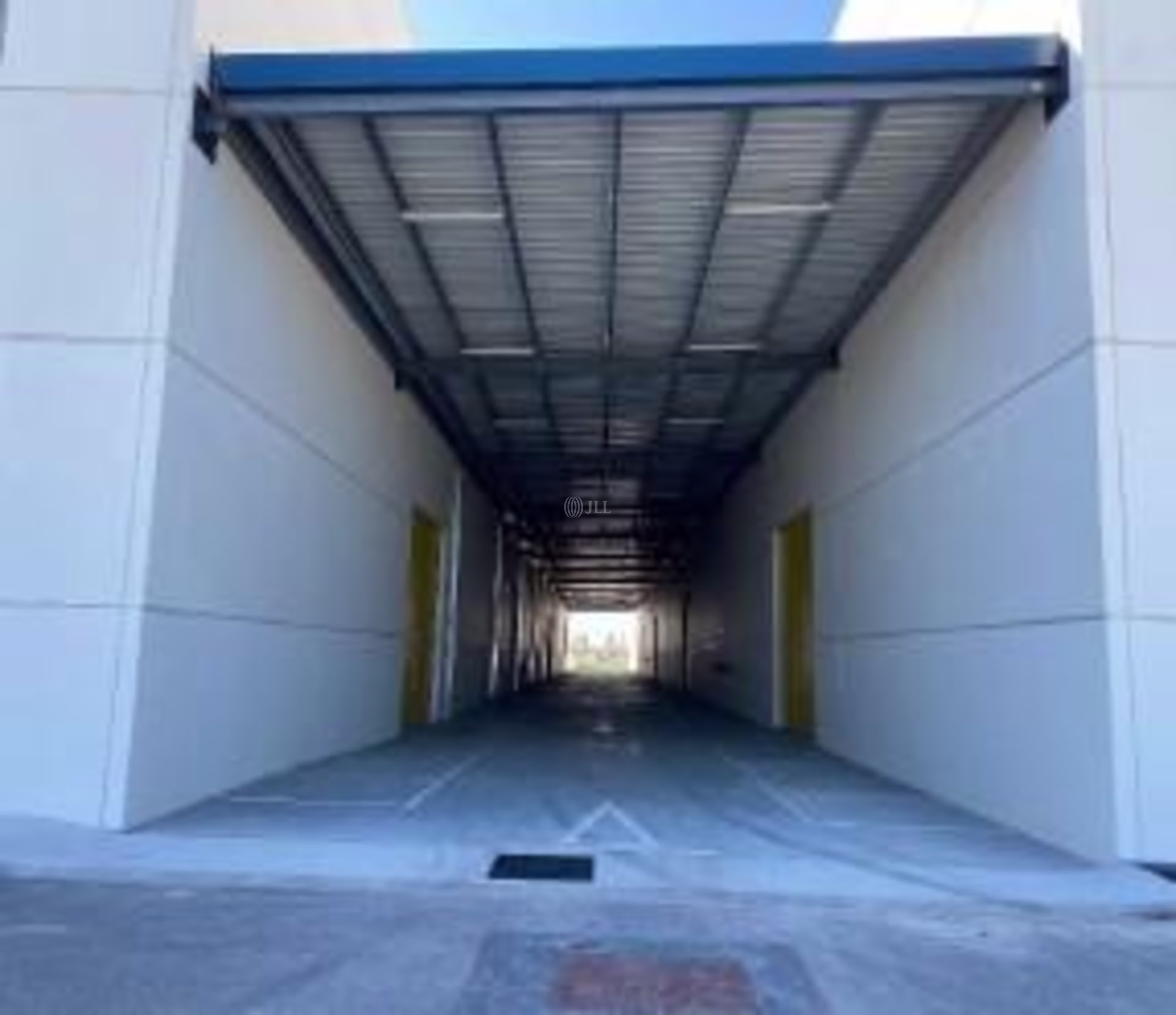 M0683 NAVES LOGISTICAS ALQUILER SESEÑA