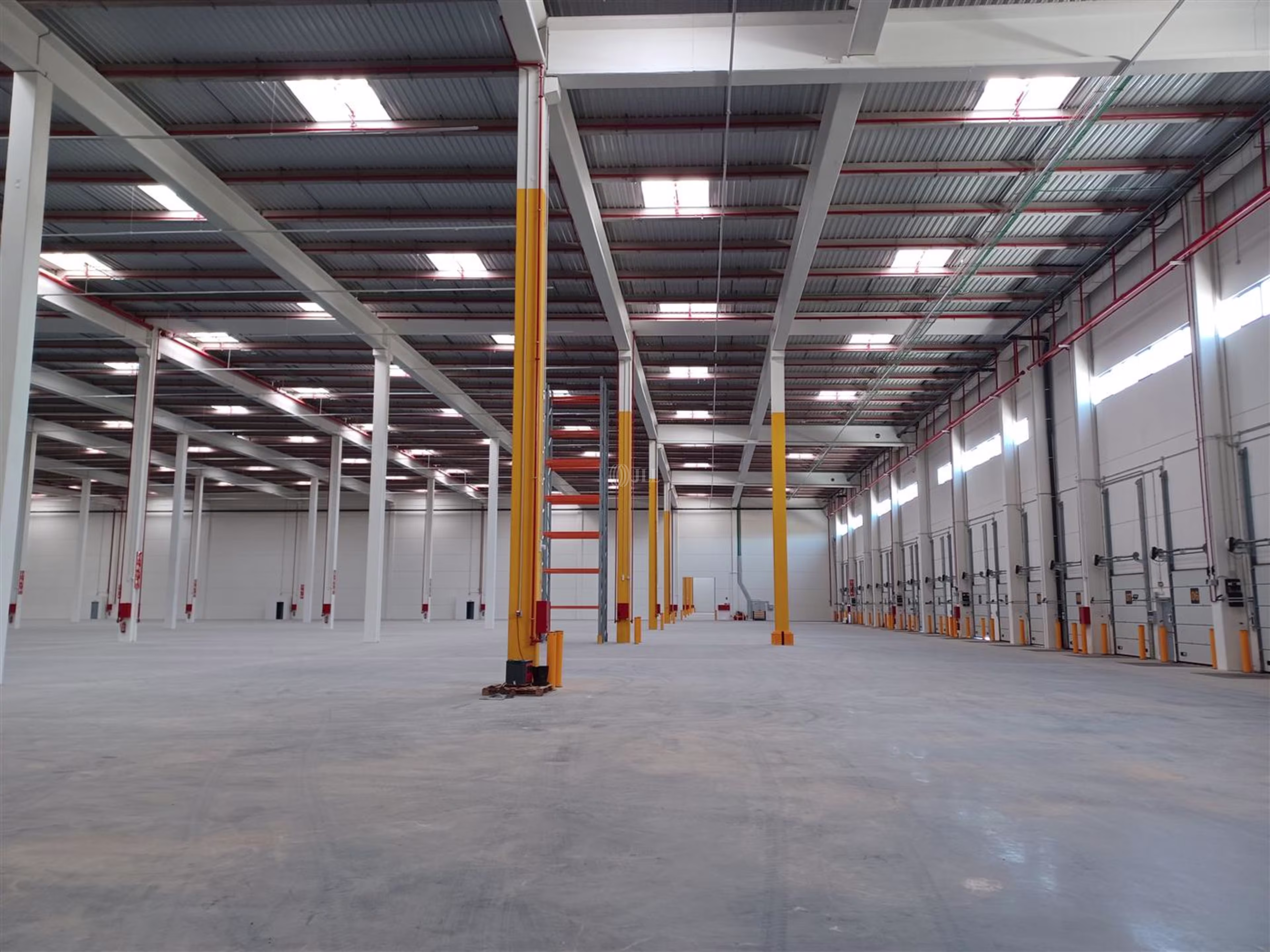 M0686 PLATAFORMA LOGÍSTICA PI RUISEÑOR GUADALAJARA ALQUILER