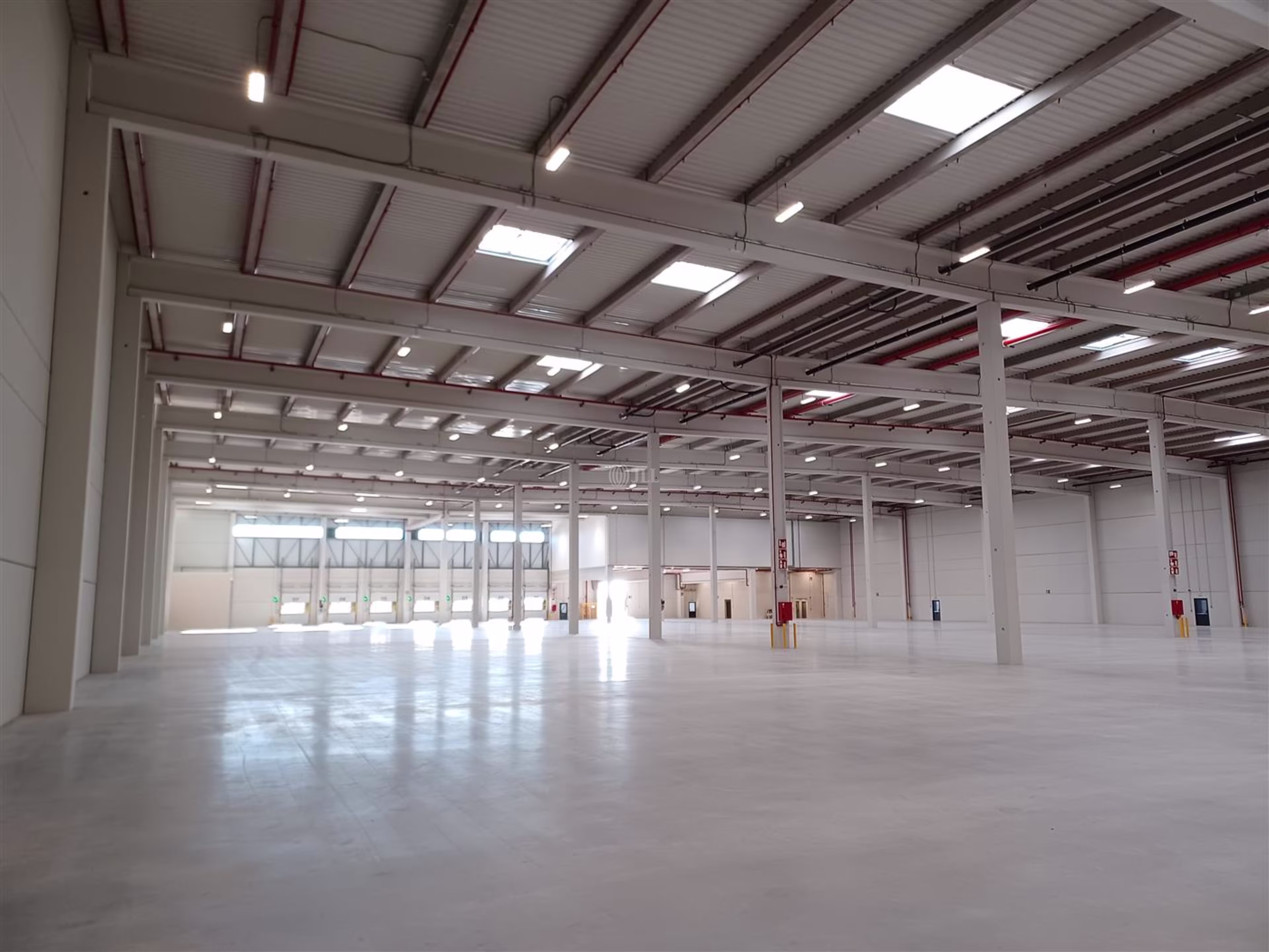 M0691 NAVES LOGISTICAS ARROYOMOLINOS ALQUILER