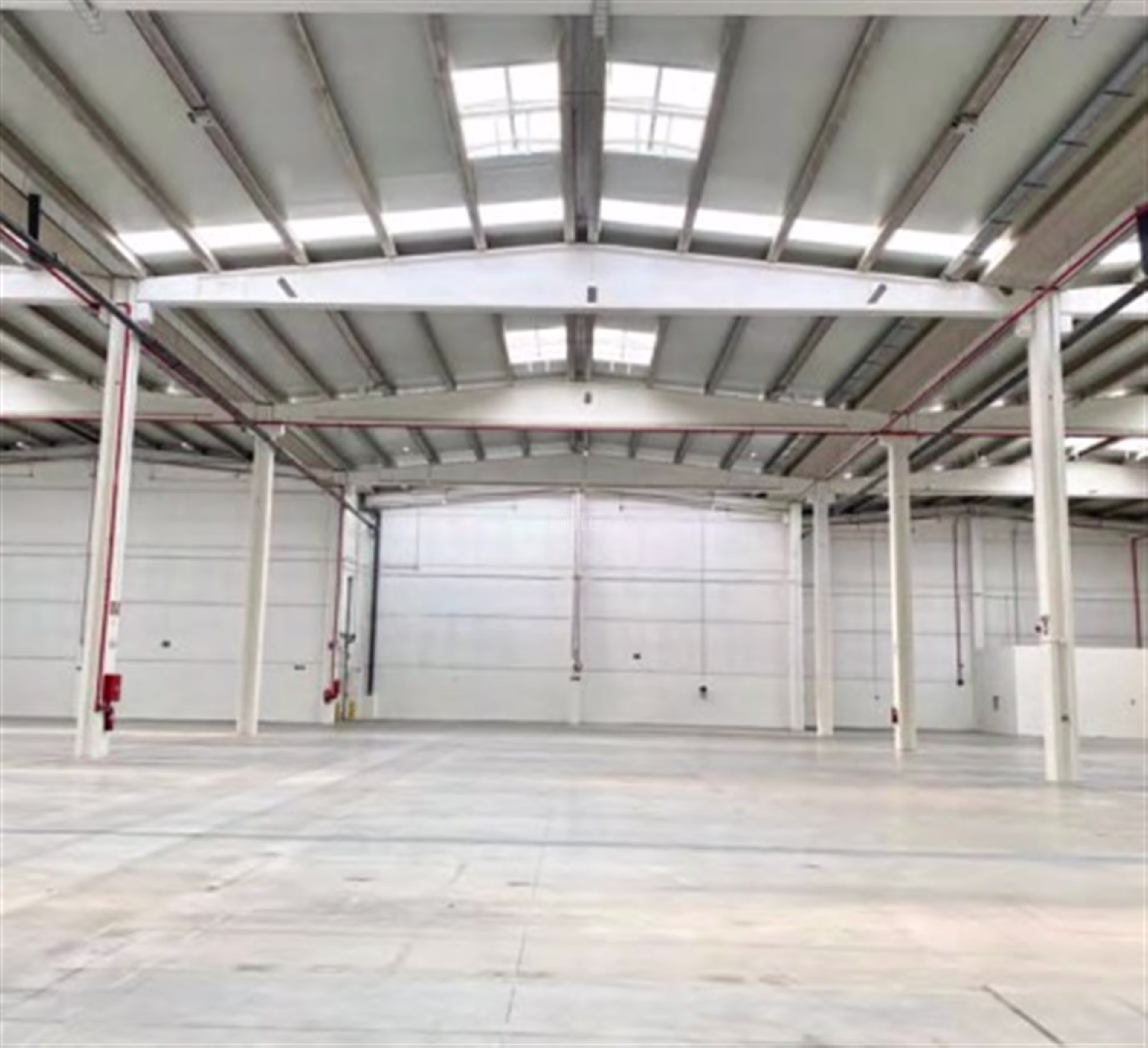 M0227 NAVE LOGISTICA EN ALQUILER P.I. VALDELACASA