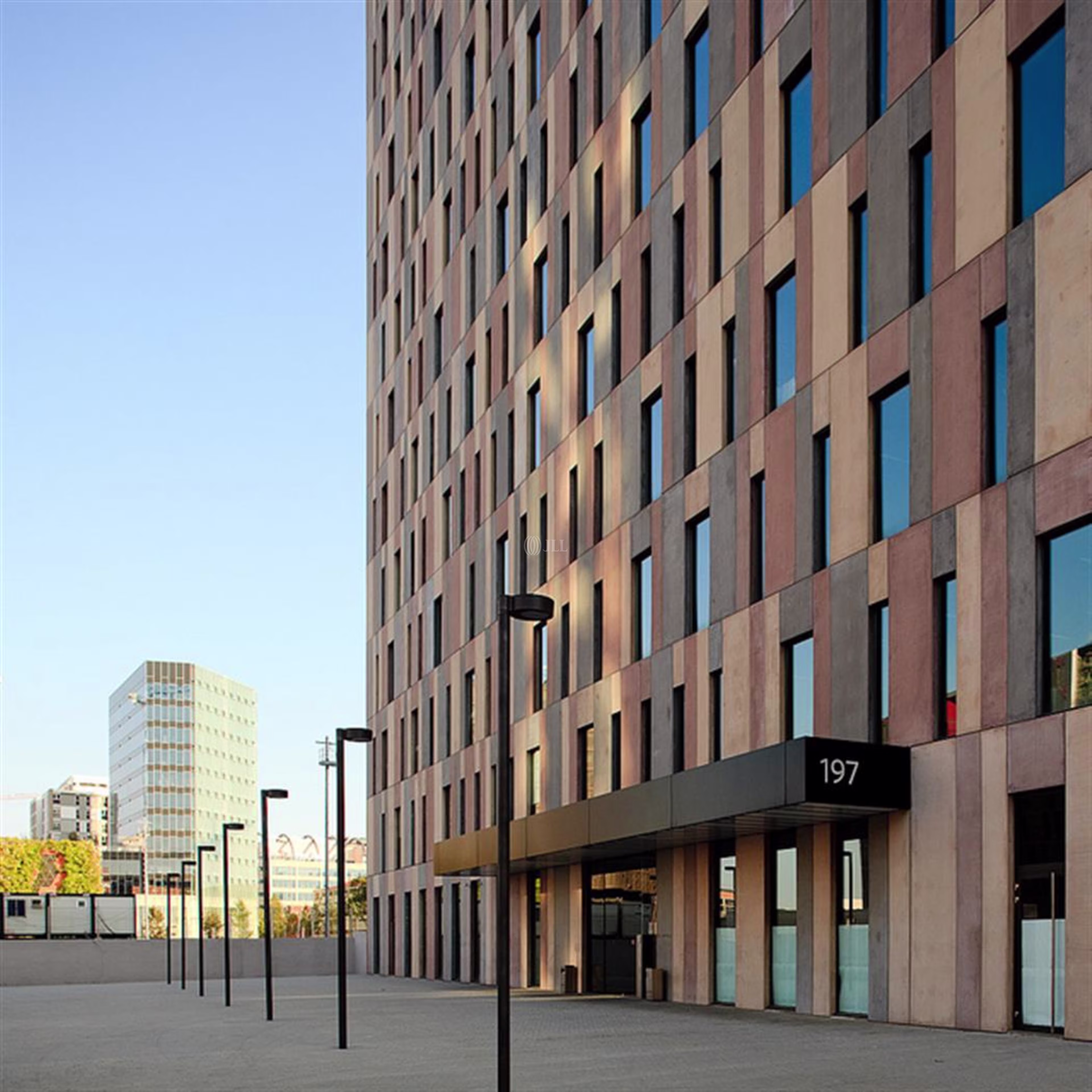 Diagonal 197