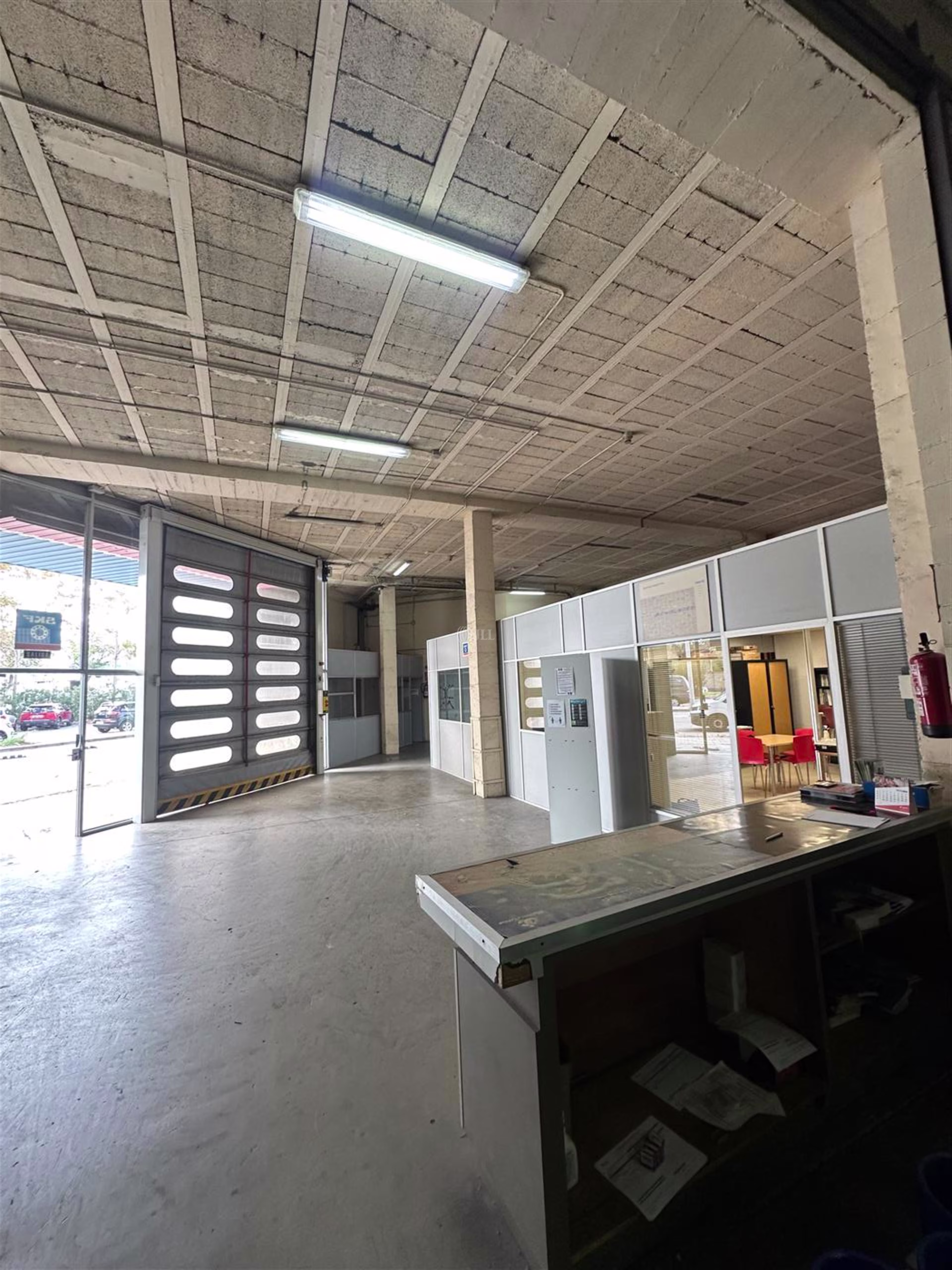 B1447 NAVE INDUSTRIAL EN ALQUILER HOSPITALET DE LLOBREGAT