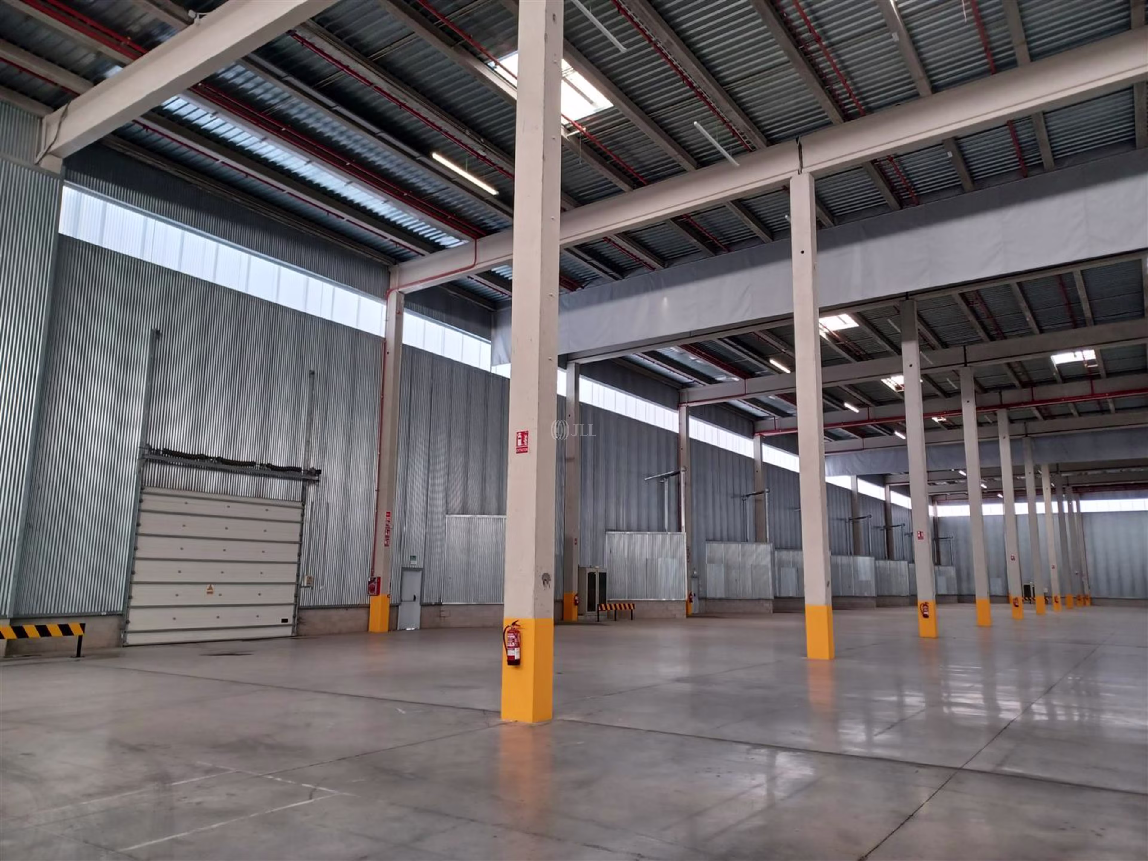 M0394 NAVE LOGISTICA DC1 CABANILLAS ALQUILER