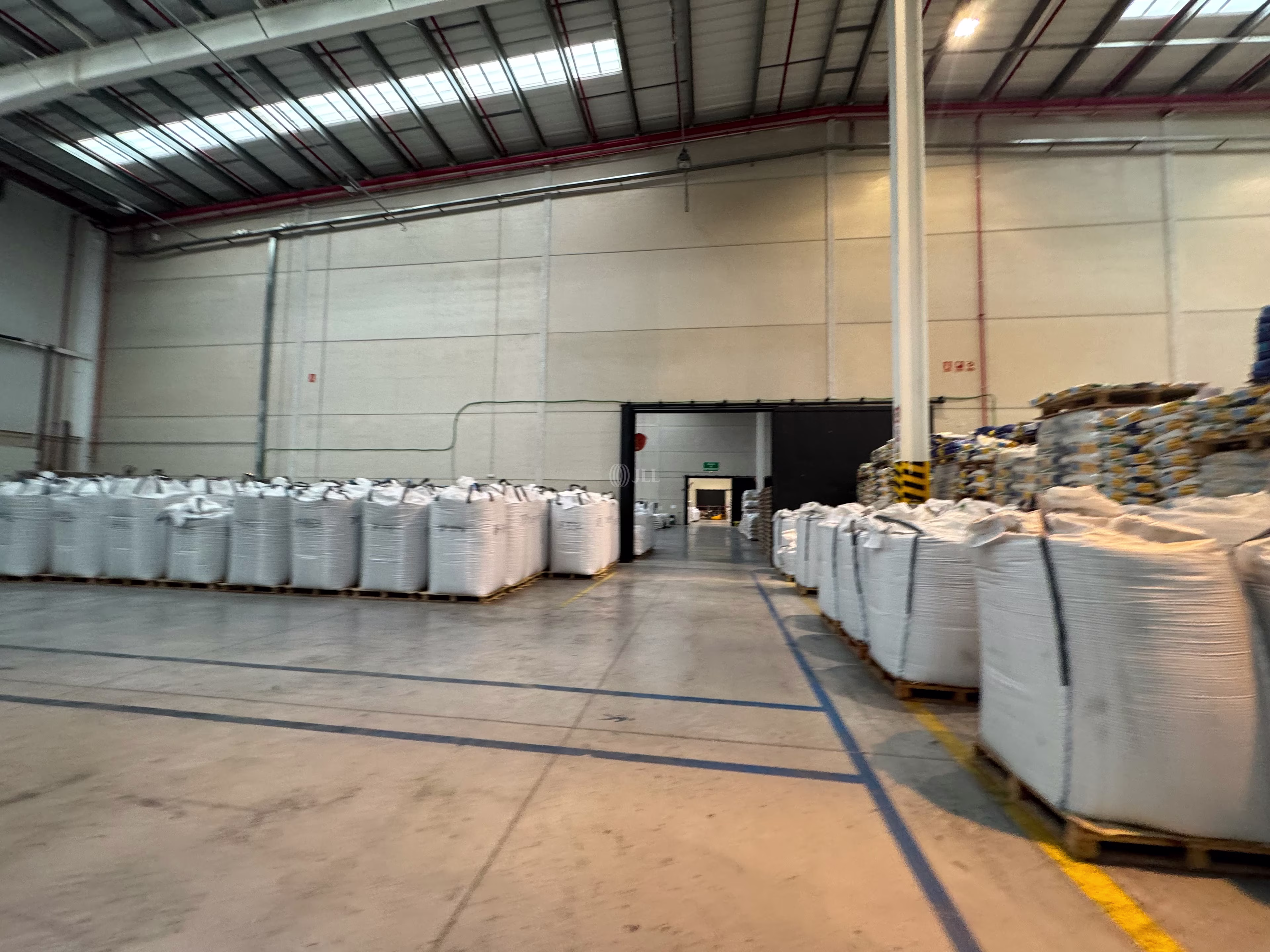 B1274 NAVE LOGISTICA PI CARMONA SEVILLA ALQUILER