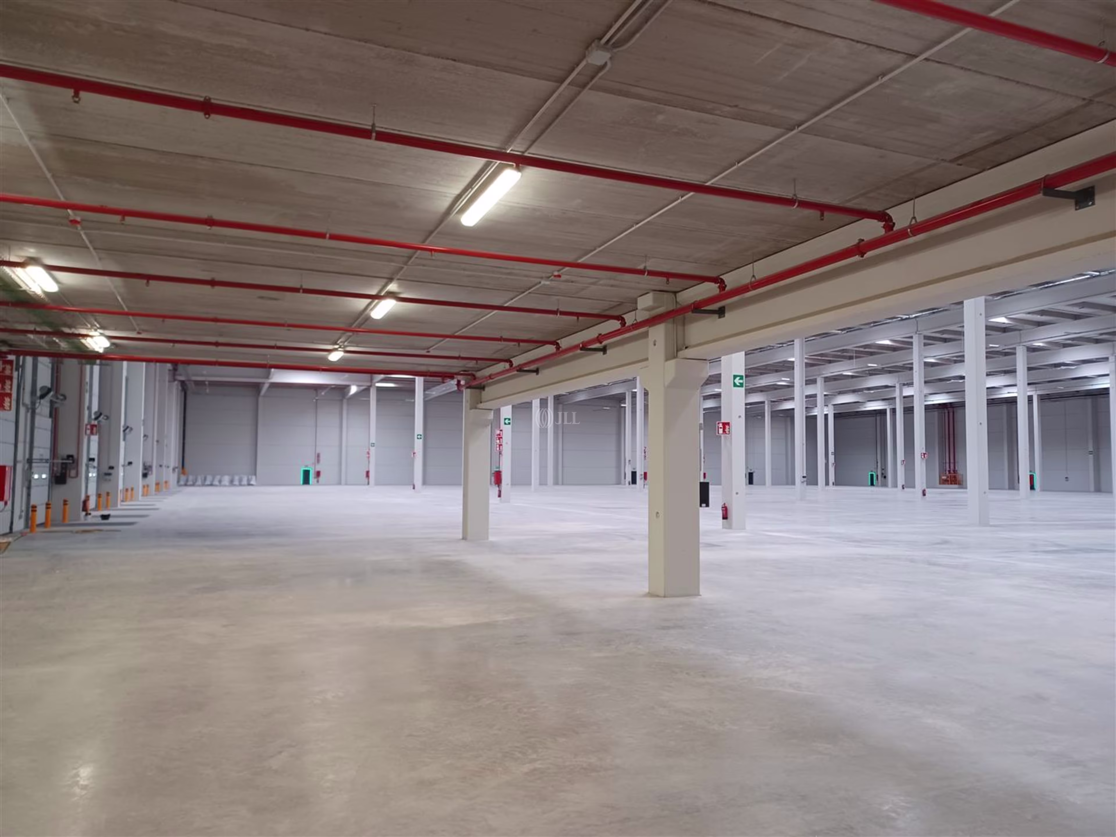 M0367 PLATAFORMA LOGISTICA PI MATEU CROMO ALQUILER