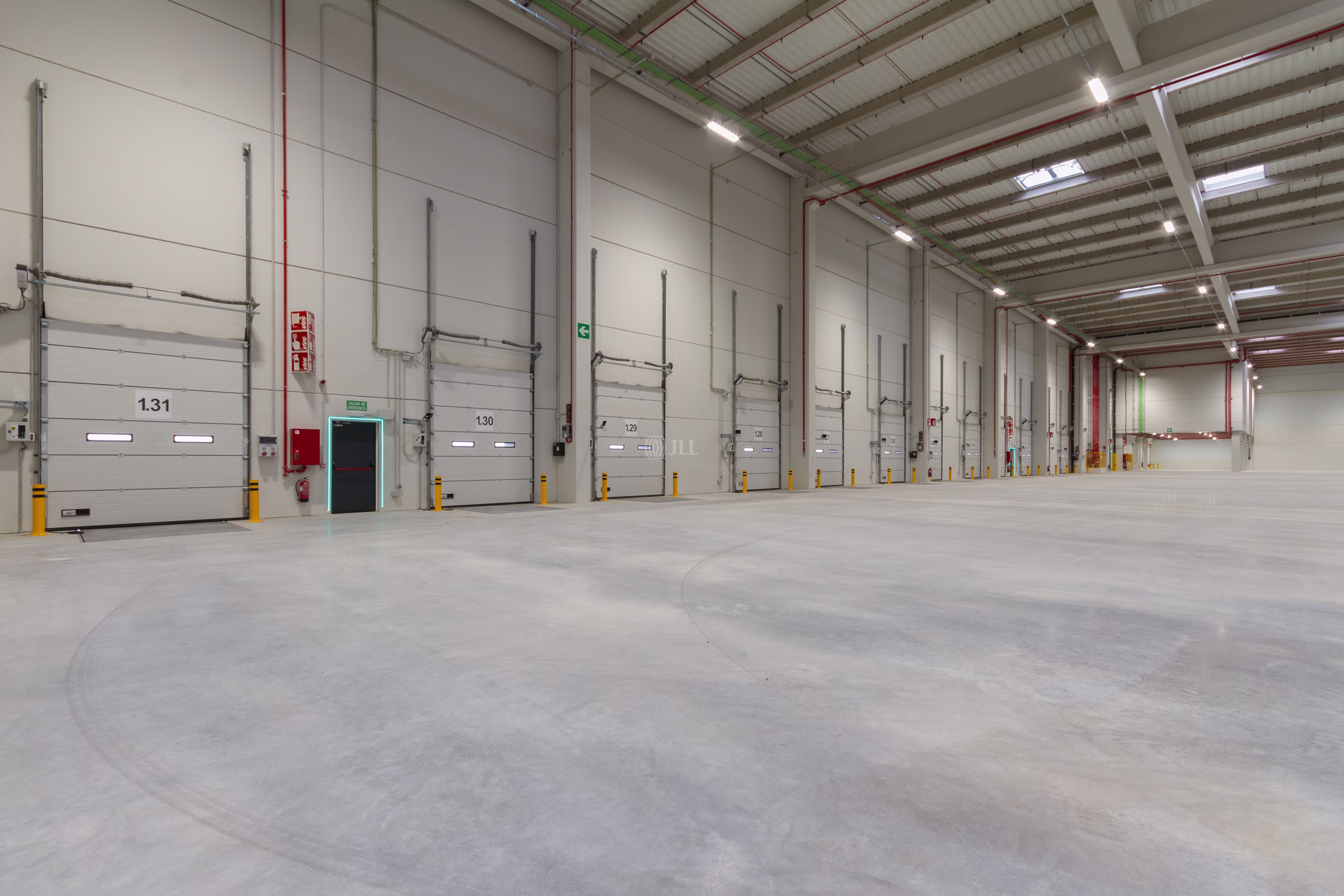 M0367 PLATAFORMA LOGISTICA PI MATEU CROMO ALQUILER