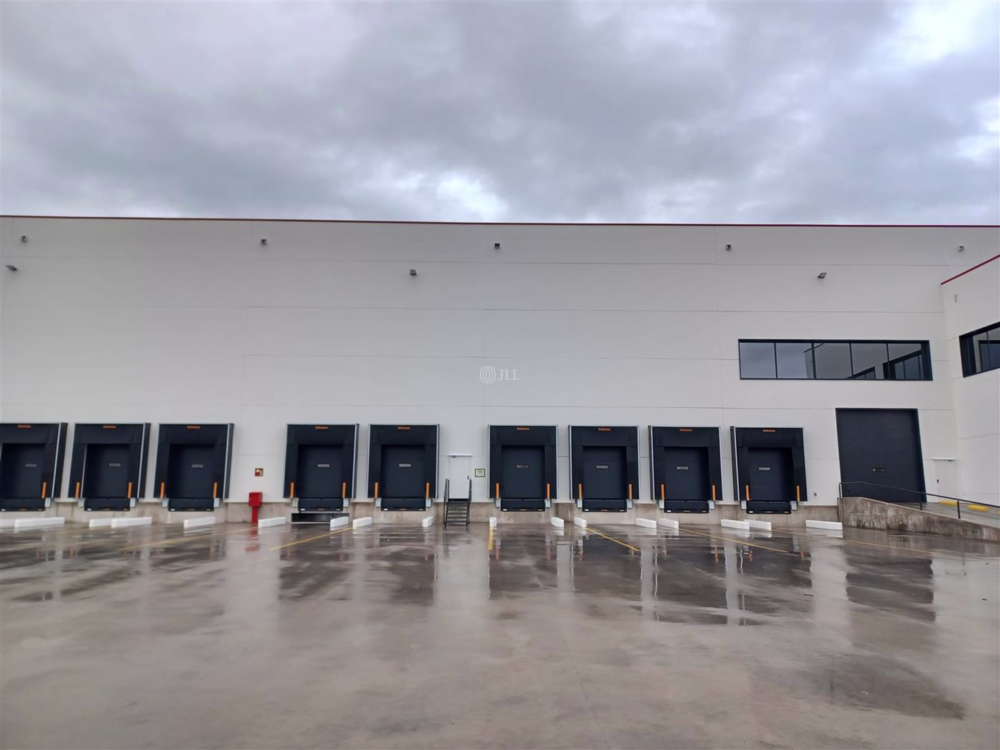 M1161 PLATAFORMA LOGISTICA EN ALQUILER SAN FERNANDO DE HENA