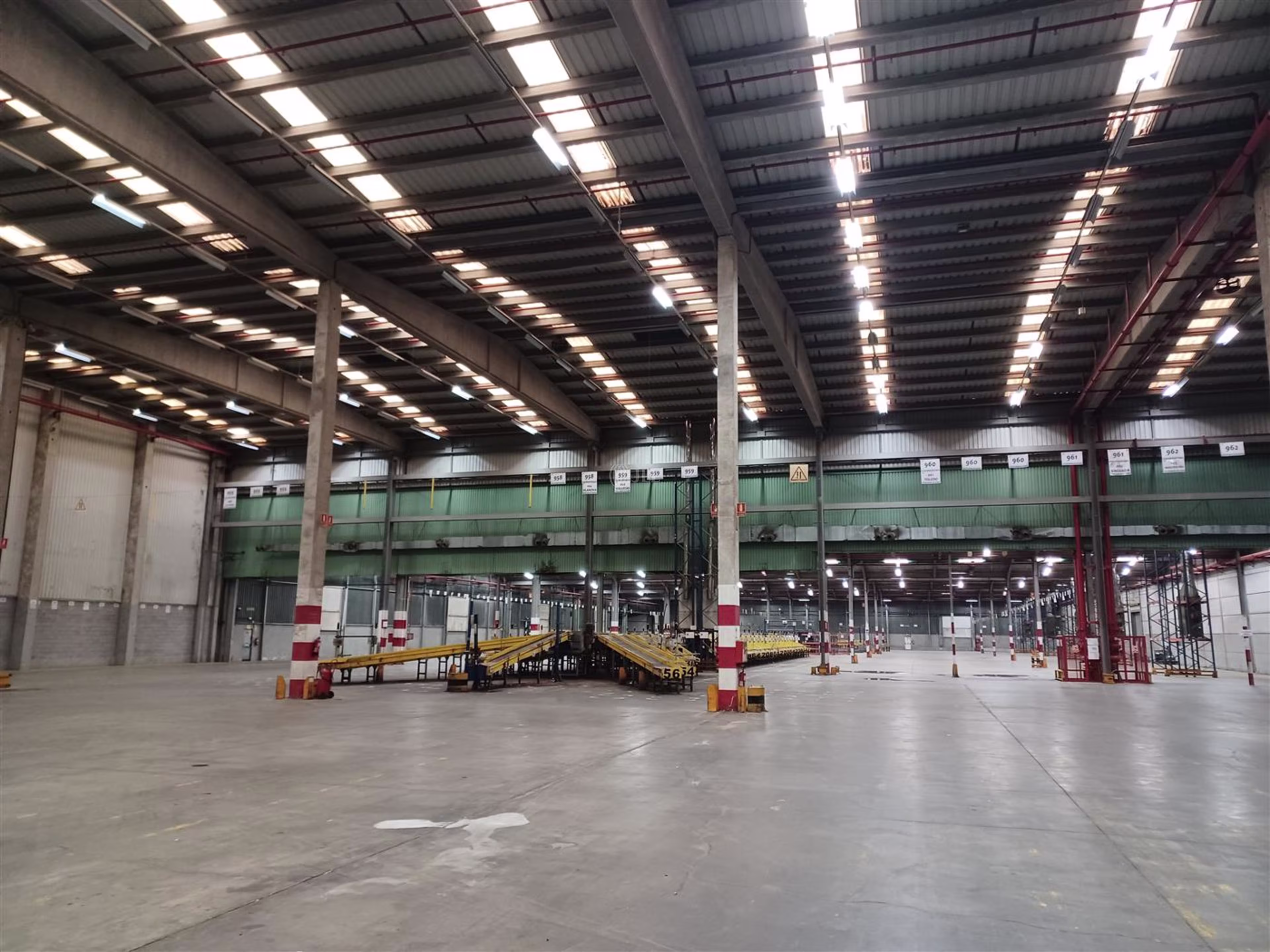 M1021478 NAVE LOGISTICA VALDEMORO ALQUILER