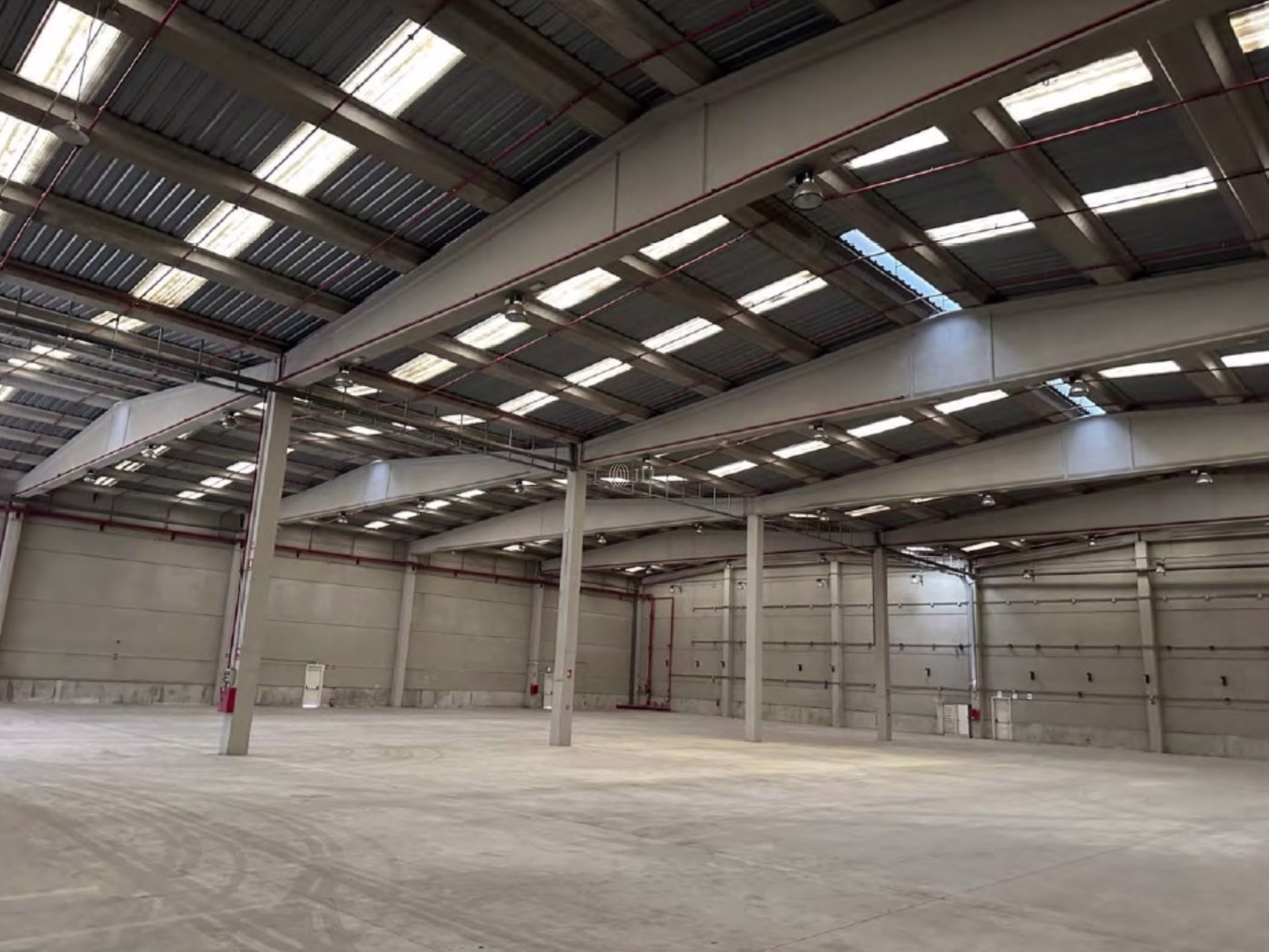 B1594 NAVE LOGISTICA EN ALQUILER SEVILLA