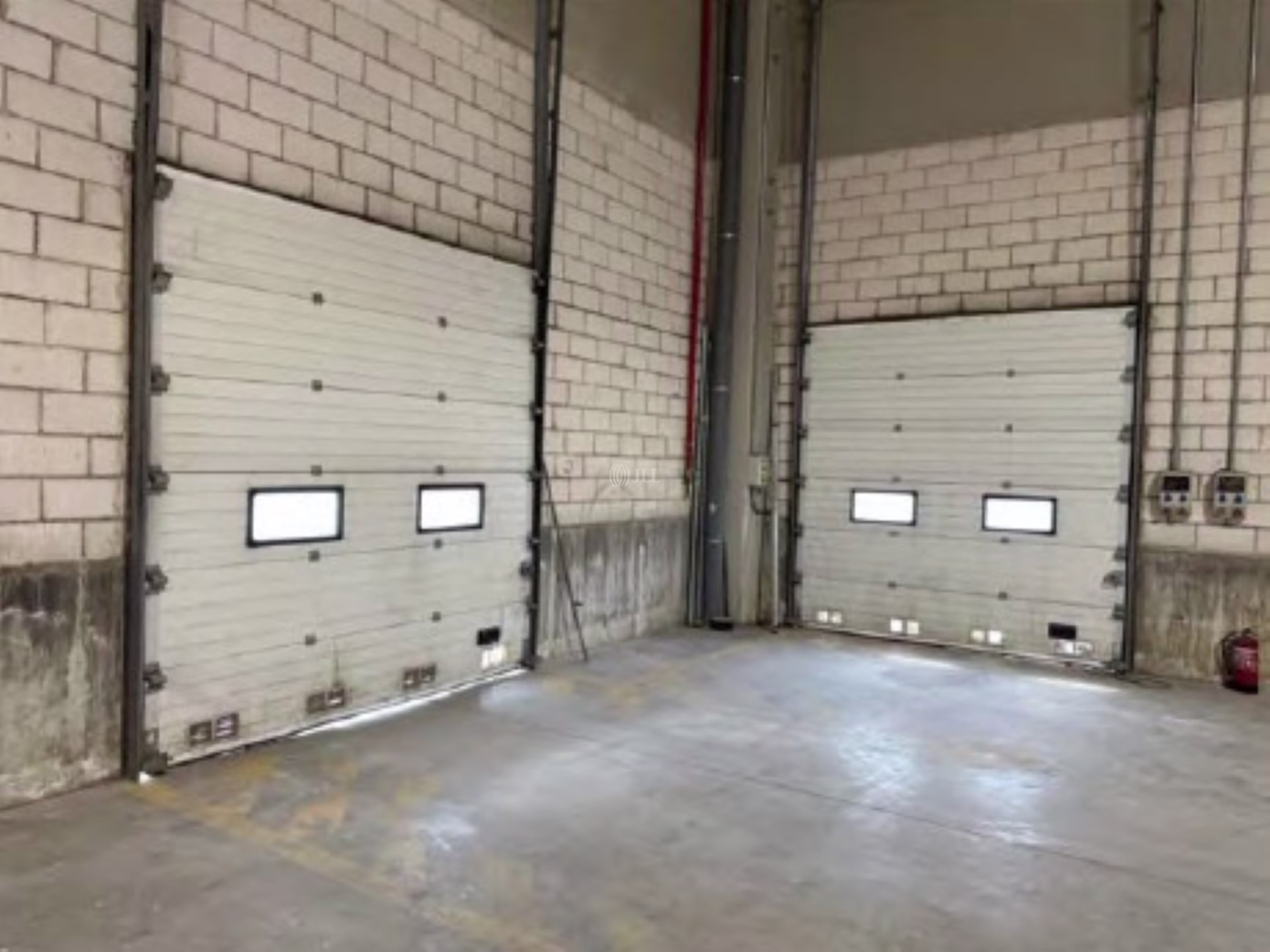 B1594 NAVE LOGISTICA EN ALQUILER SEVILLA