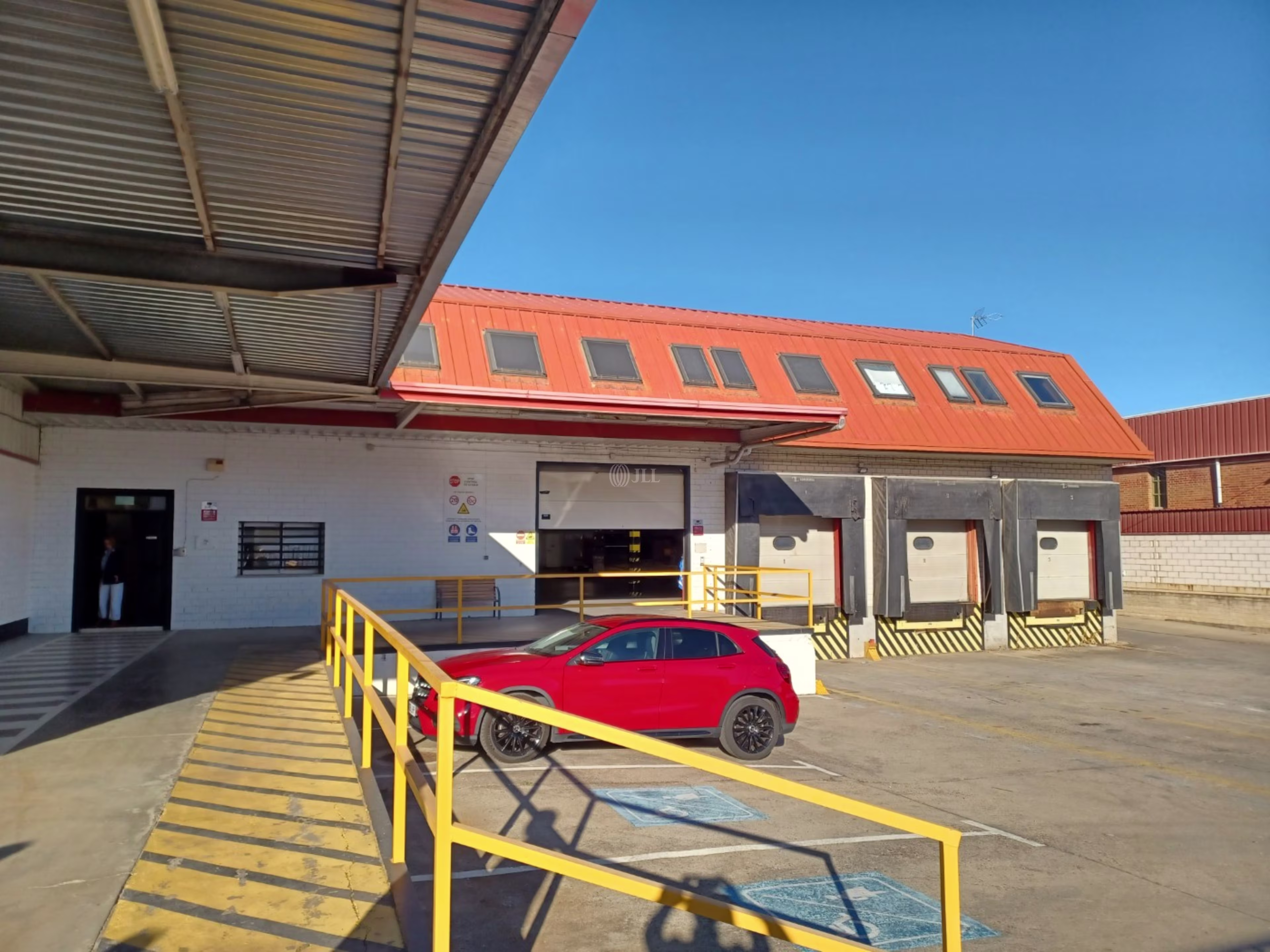 M1021523 NAVE INDUSTRIAL EN ALQUILER PINTO