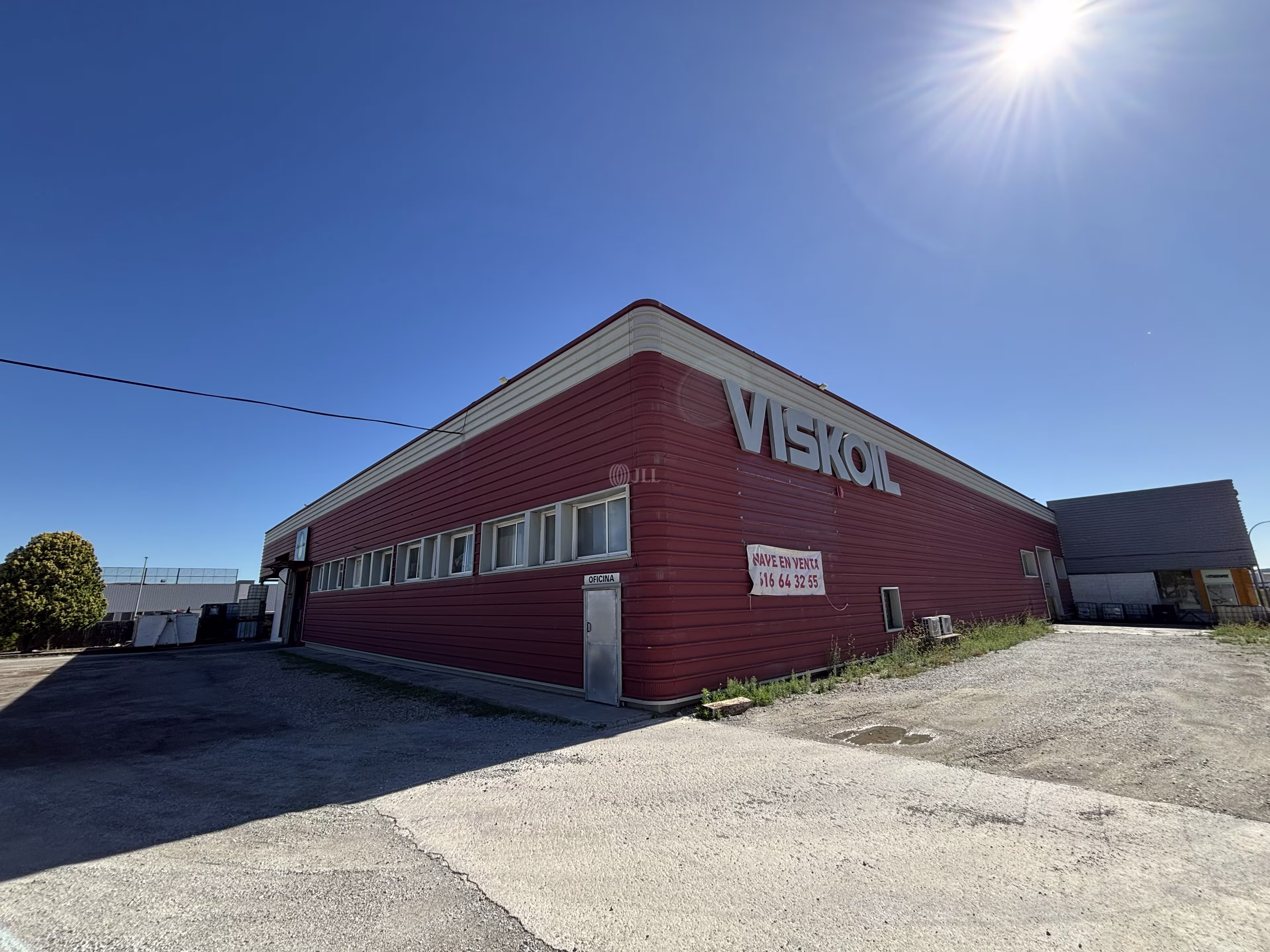 B1669 NAVE INDUSTRIAL ST ESTEVE SESROVIERES VENTA