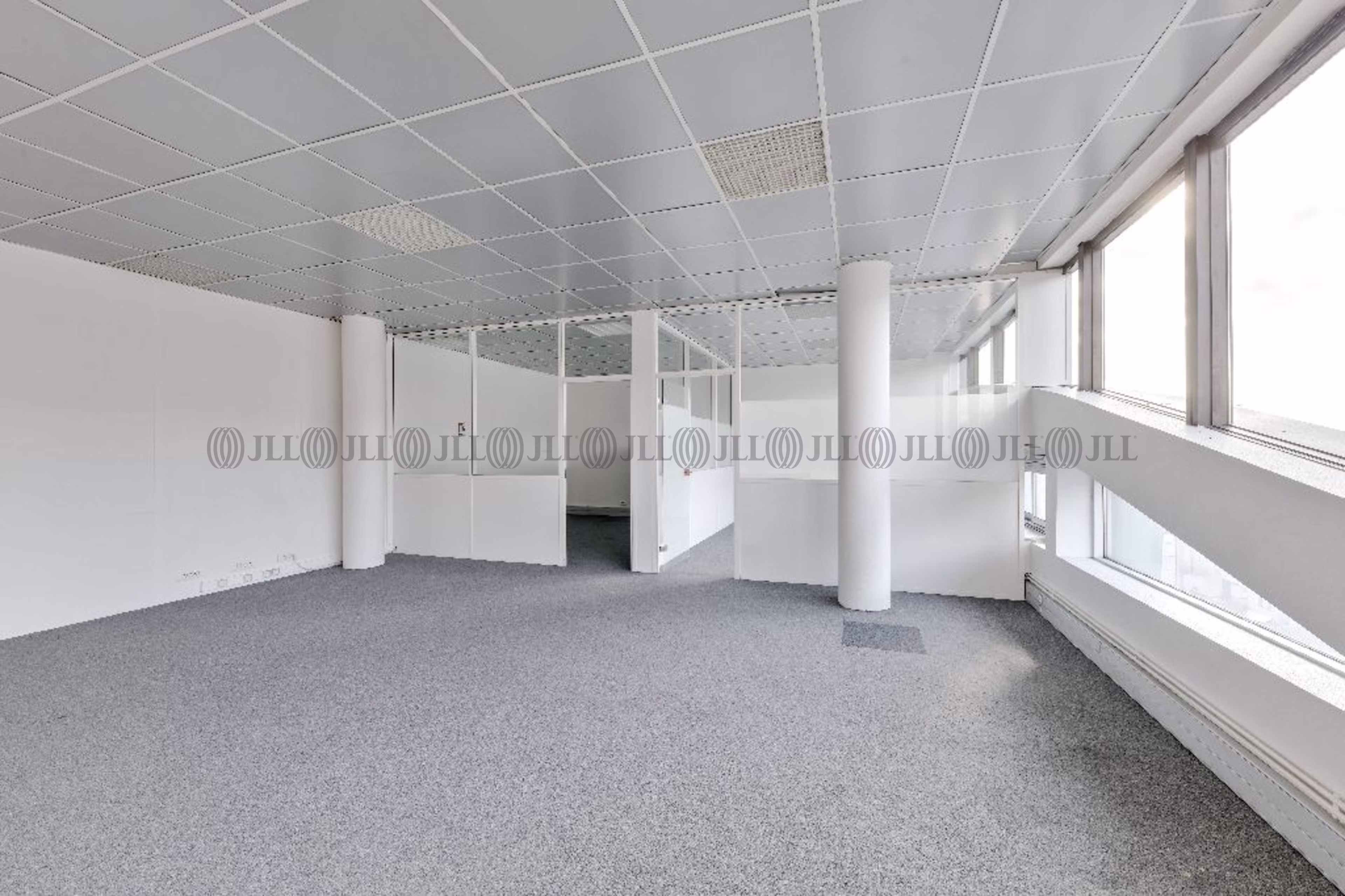 32 BOULEVARD PAUL VAILLANT COUTURIER