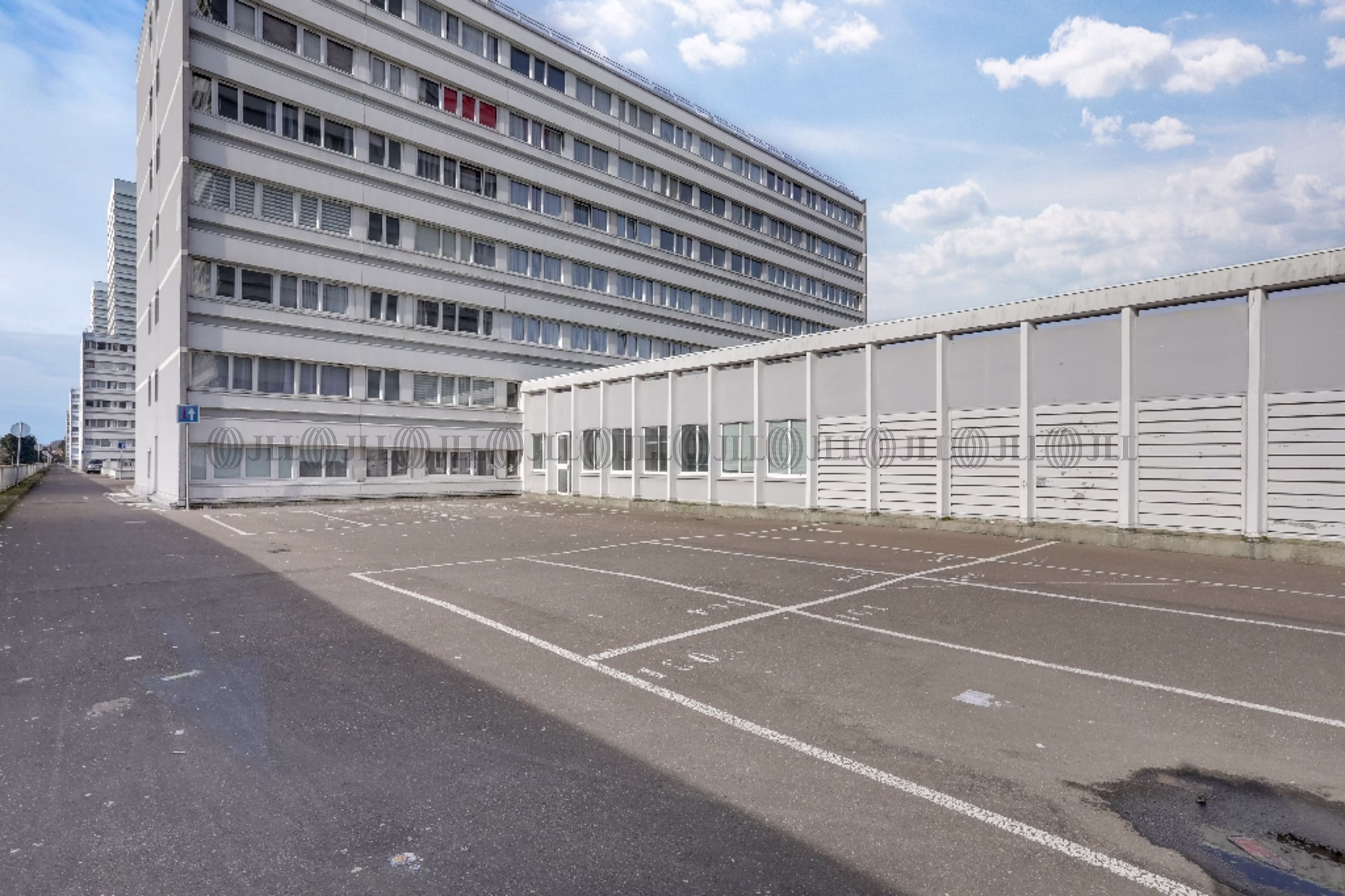 72 AVENUE ROBERT SCHUMAN