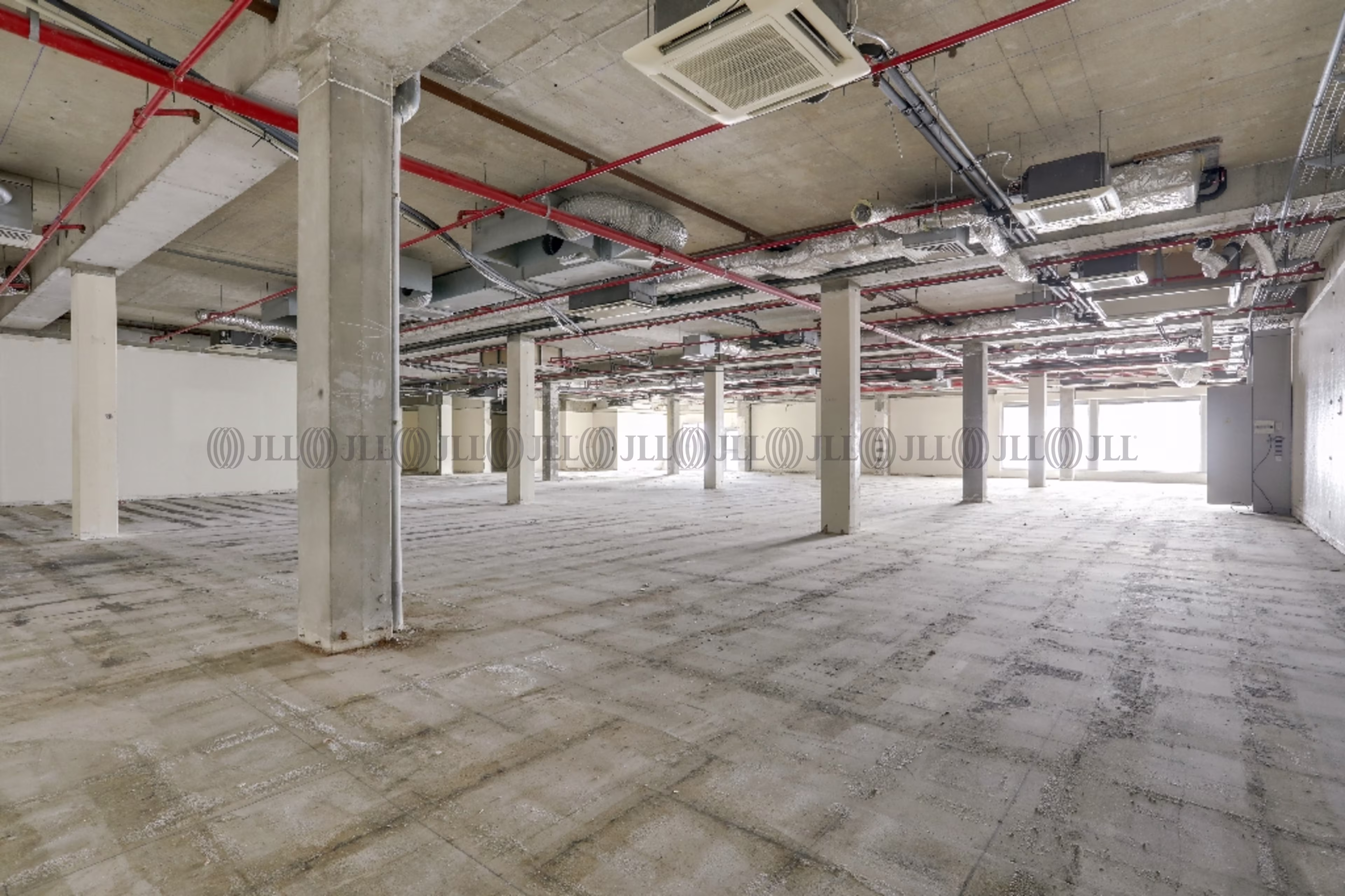 72 AVENUE ROBERT SCHUMAN