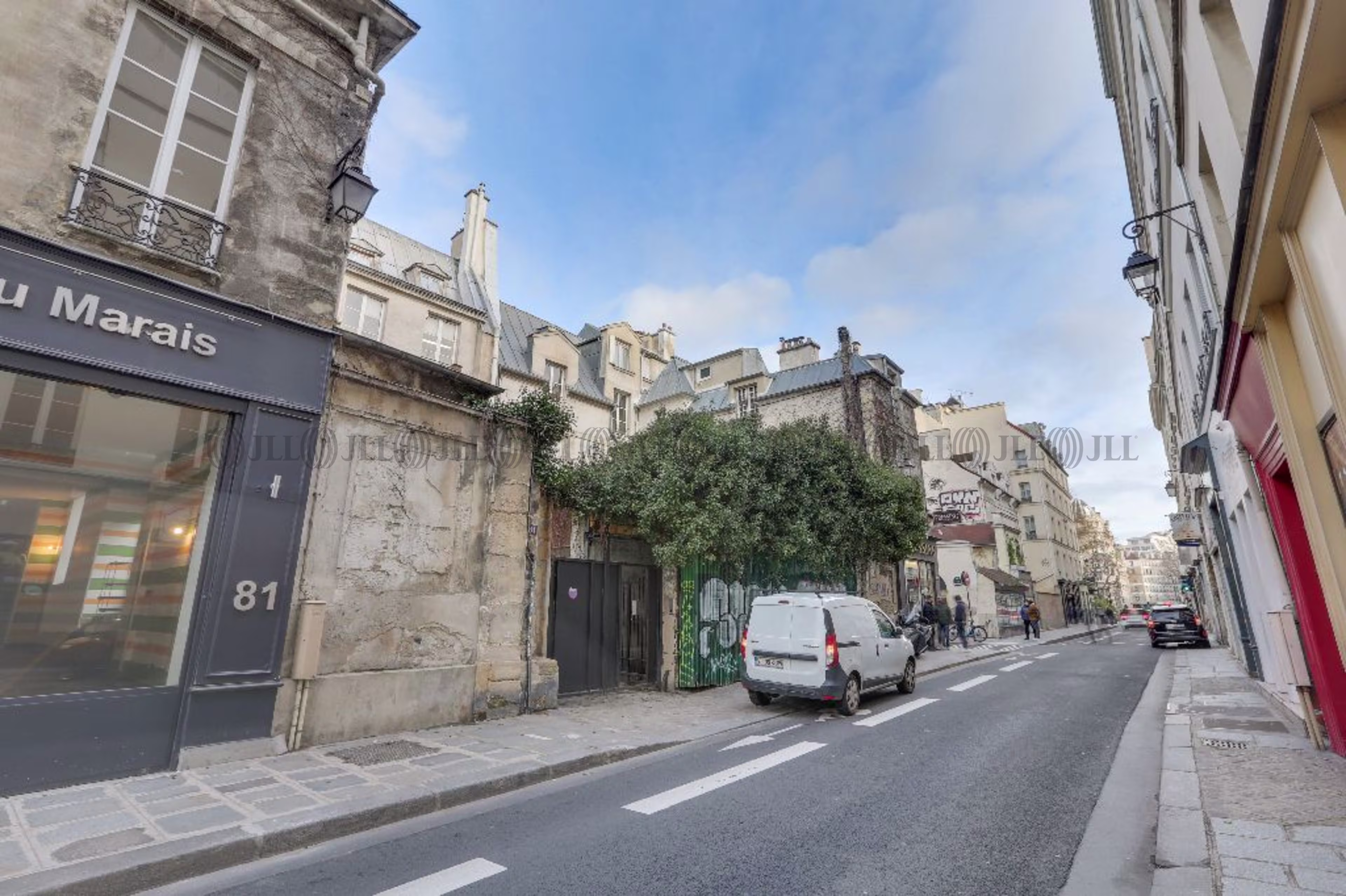 81 RUE DES ARCHIVES