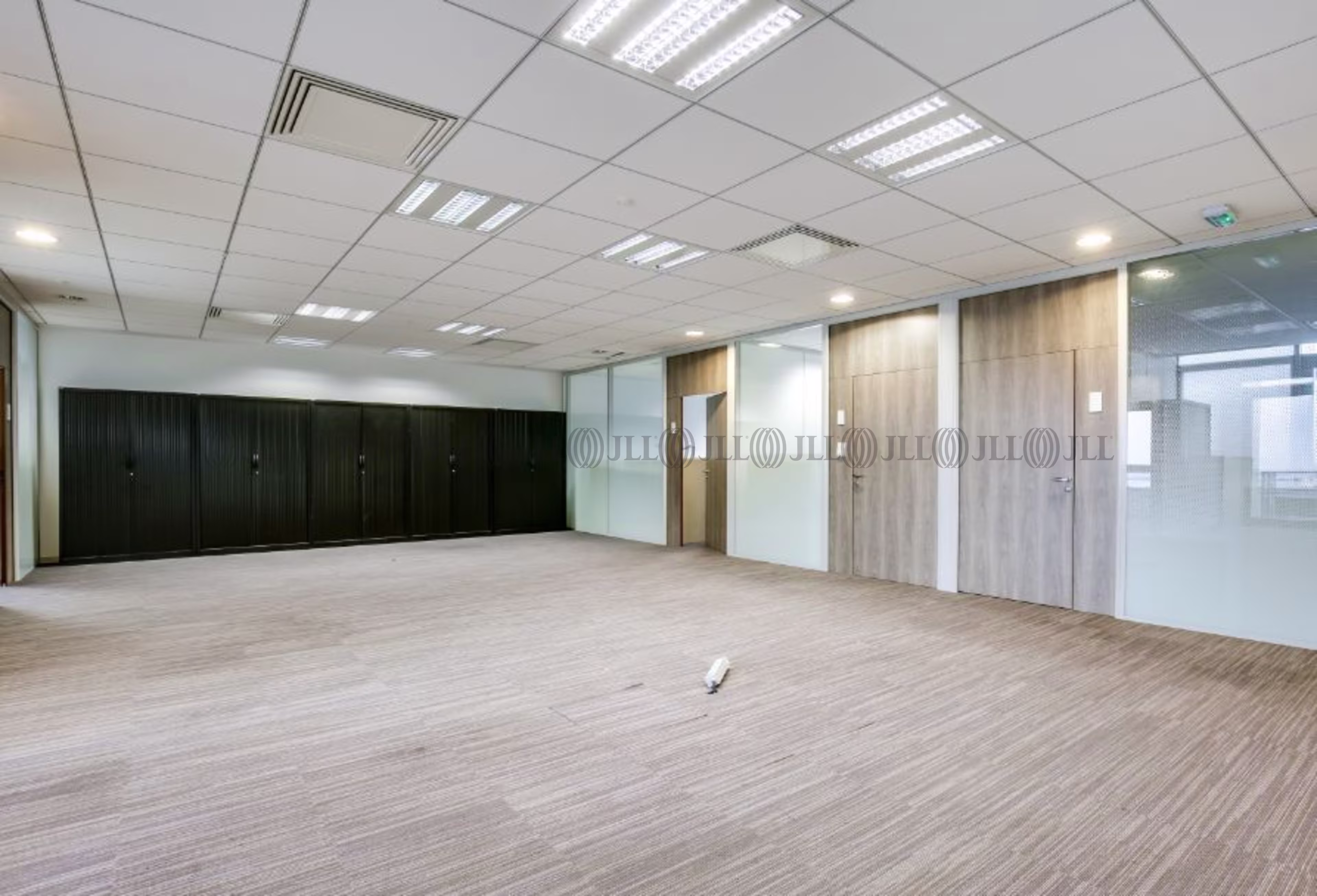 70 RUE SAINT DENIS