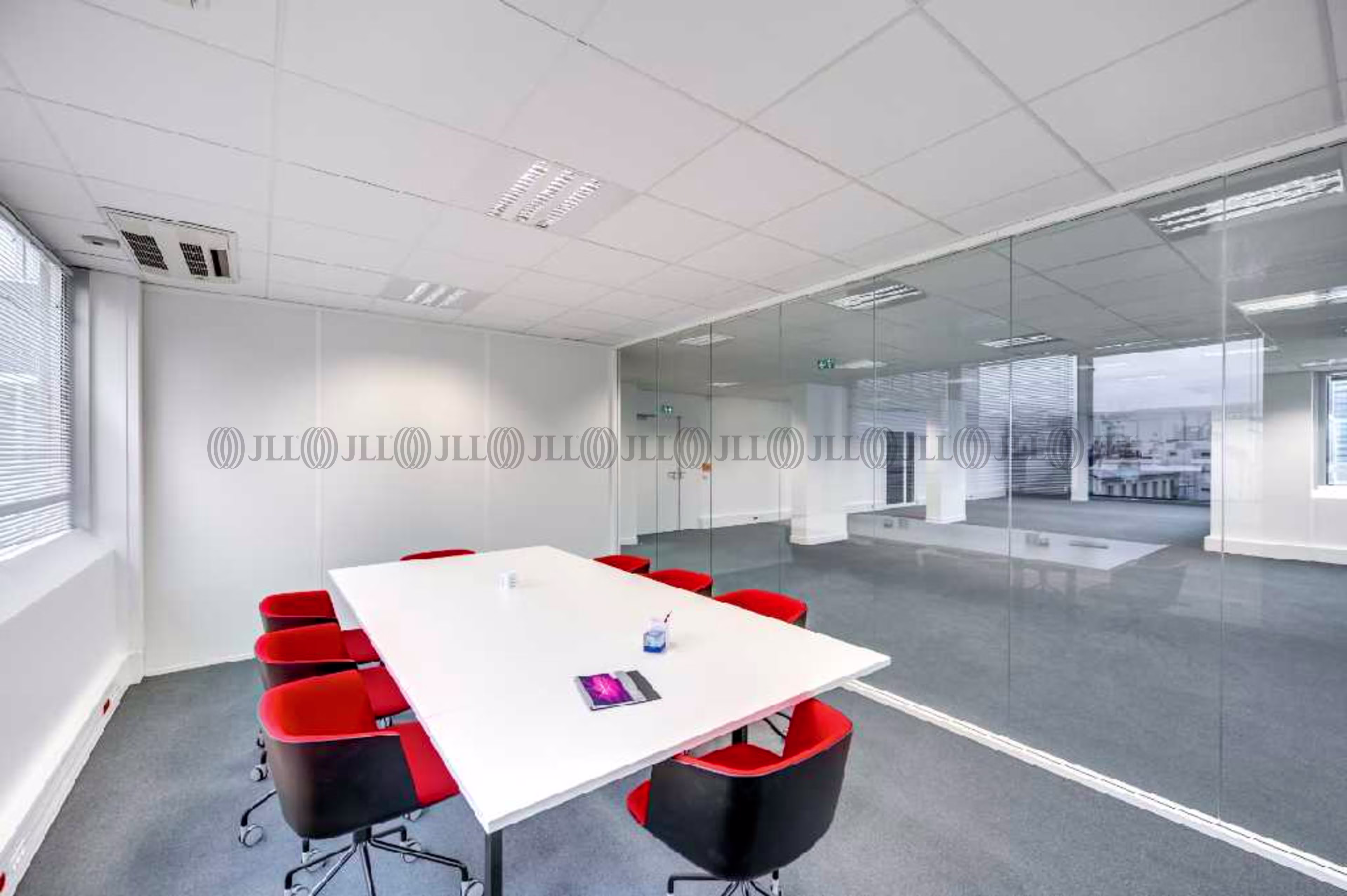 26-40 RUE D ORADOUR SUR GLANE