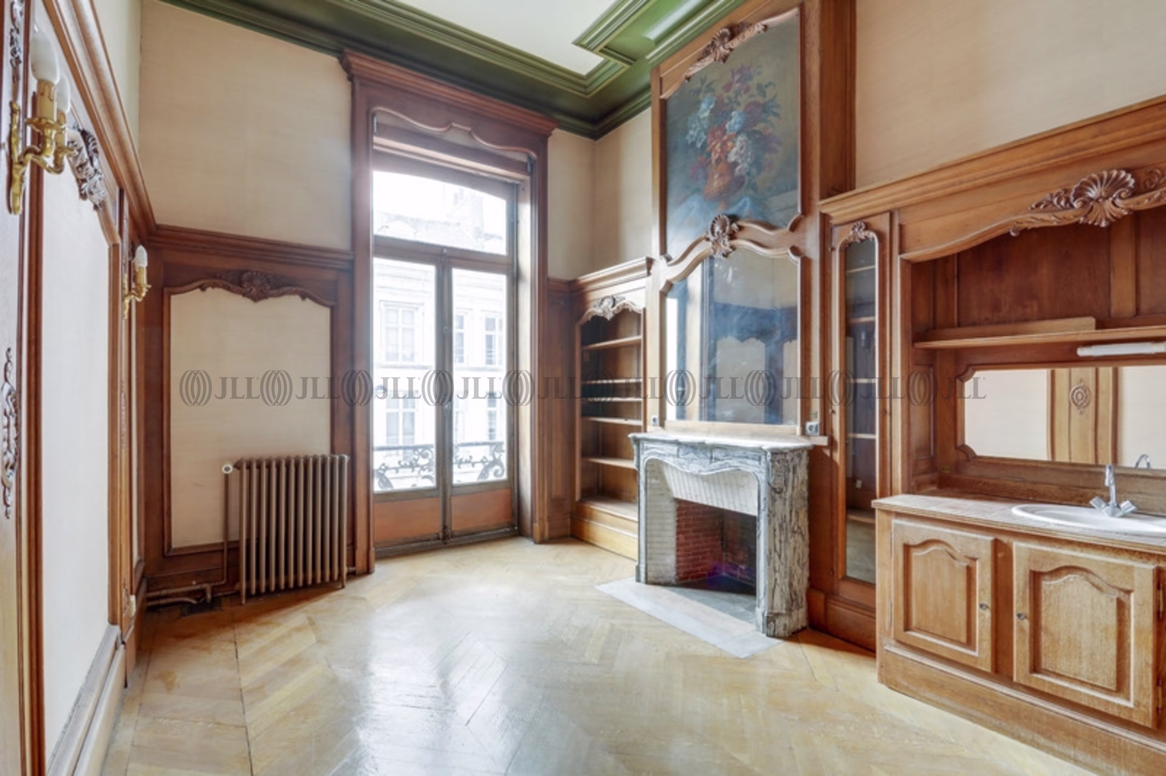 56 RUE ROYALE