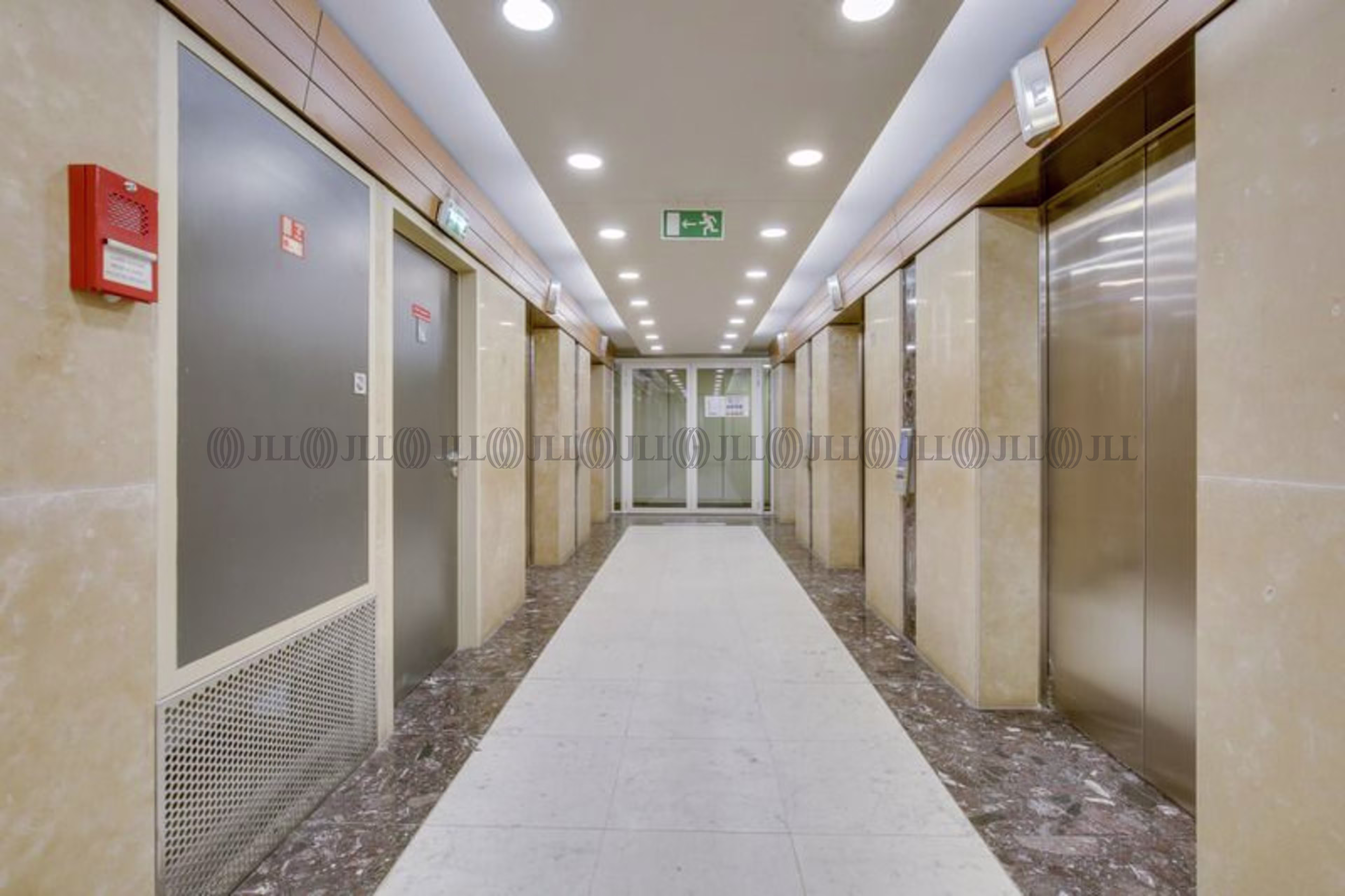 16 RUE HOCHE