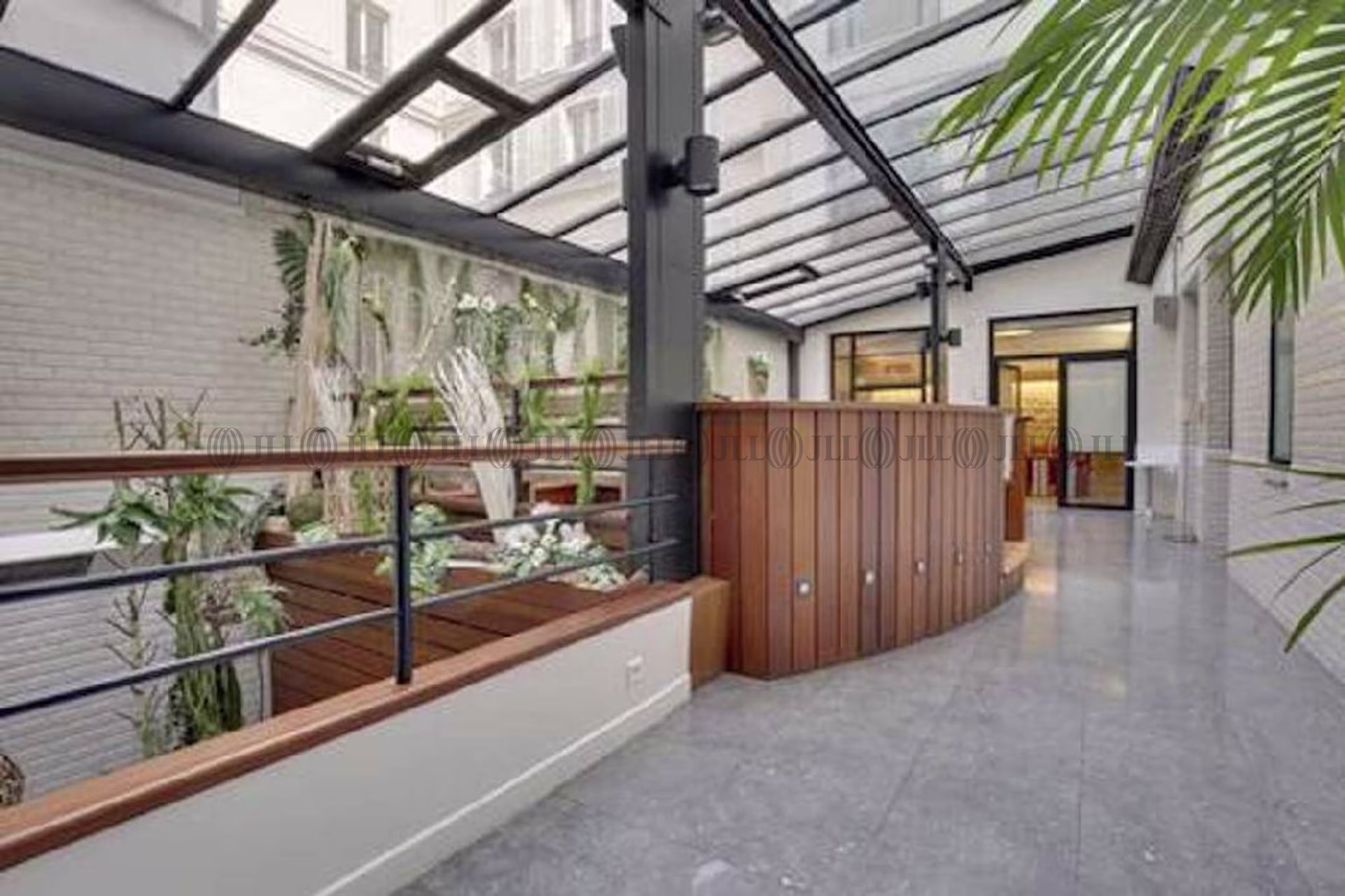 48 RUE LA BRUYERE