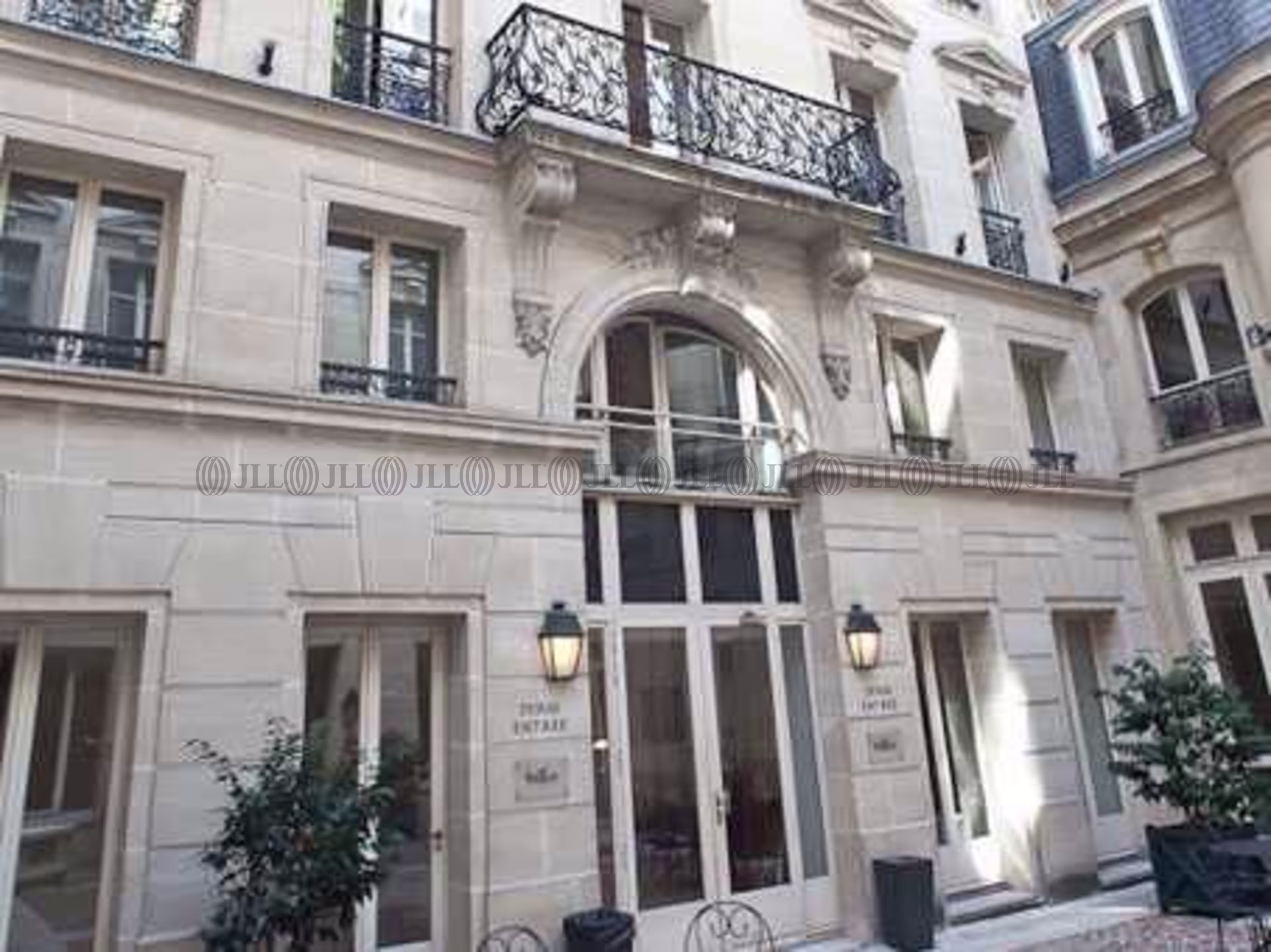 72 RUE DU FAUBOURG SAINT HONORE