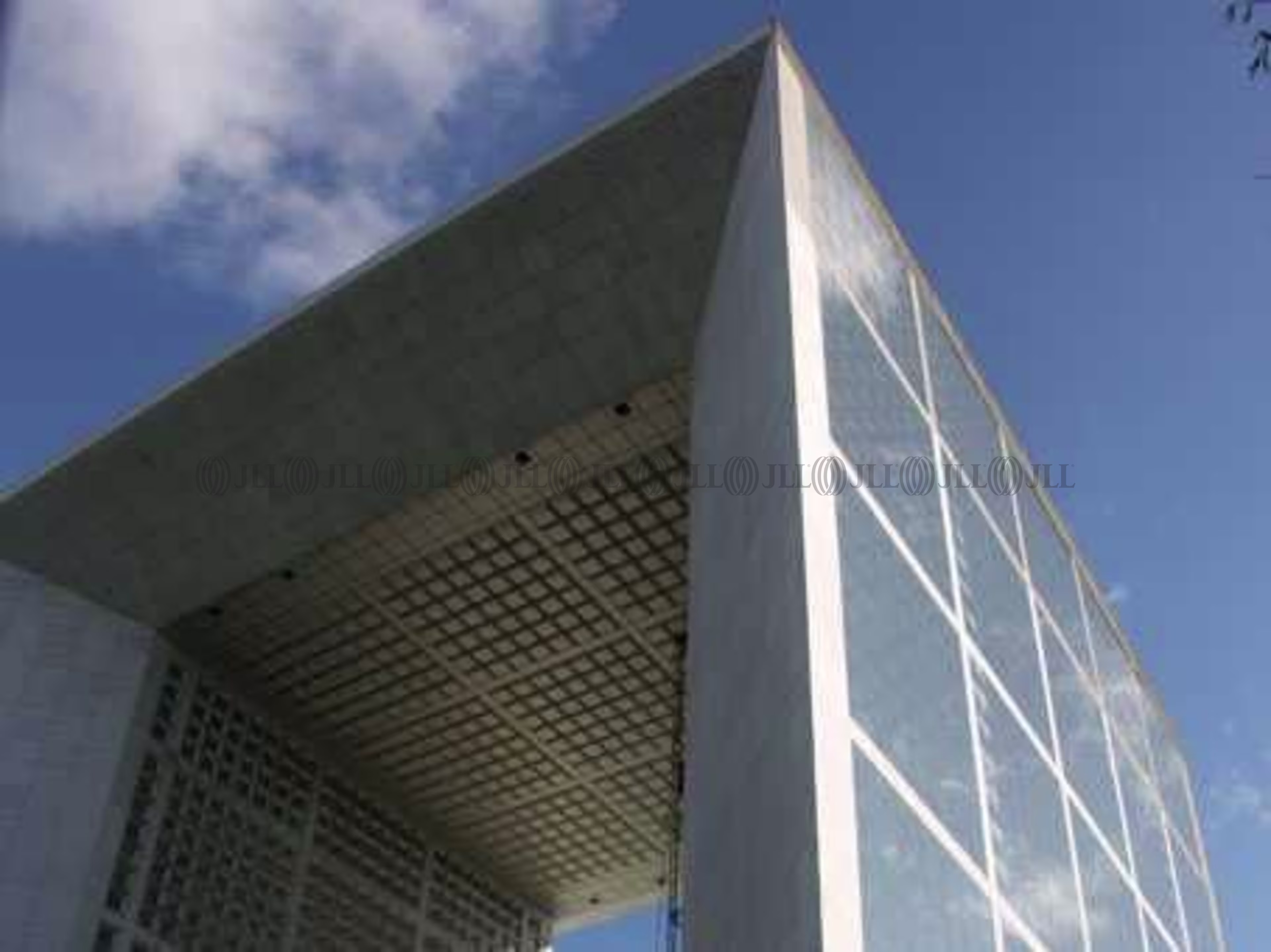 1 PARVIS DE LA DEFENSE