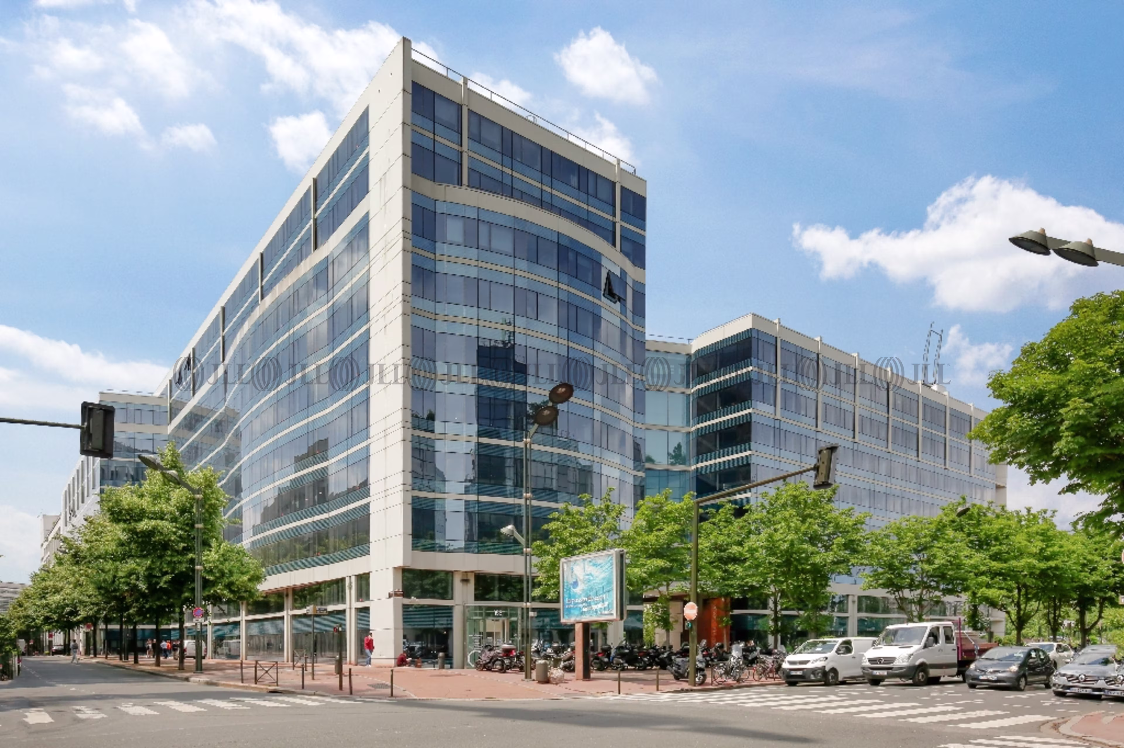 155-159 RUE ANATOLE FRANCE