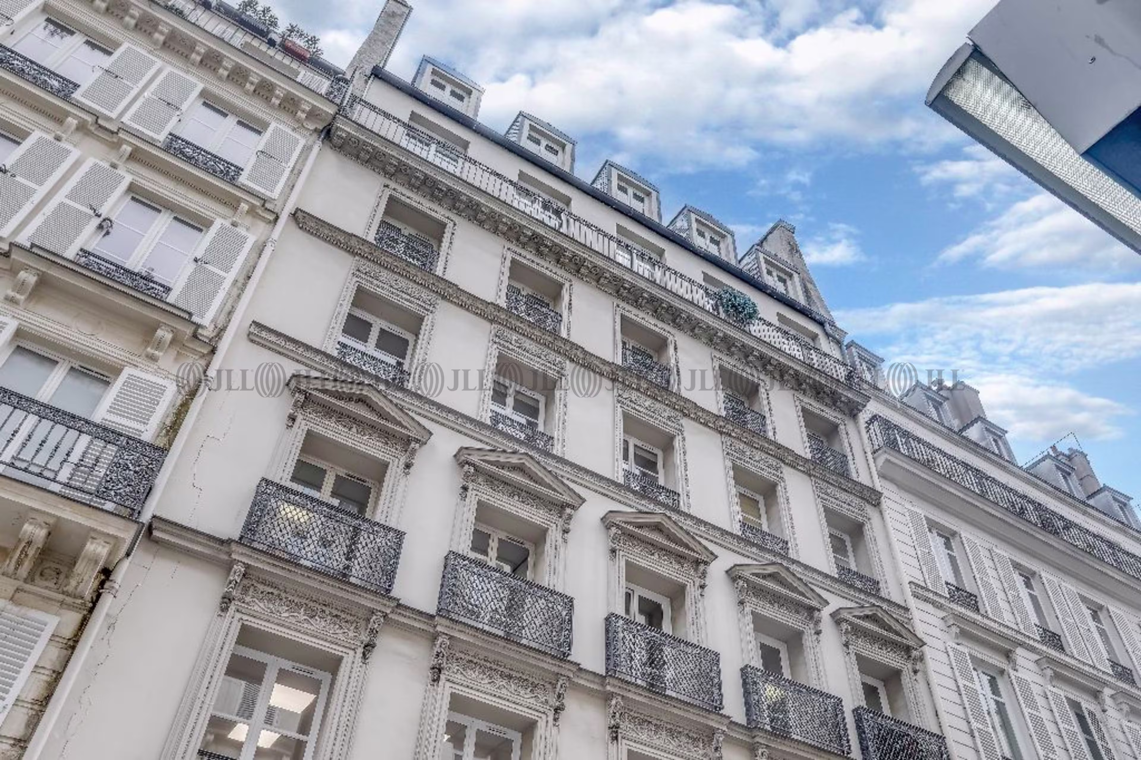 18 RUE D'HAUTEVILLE