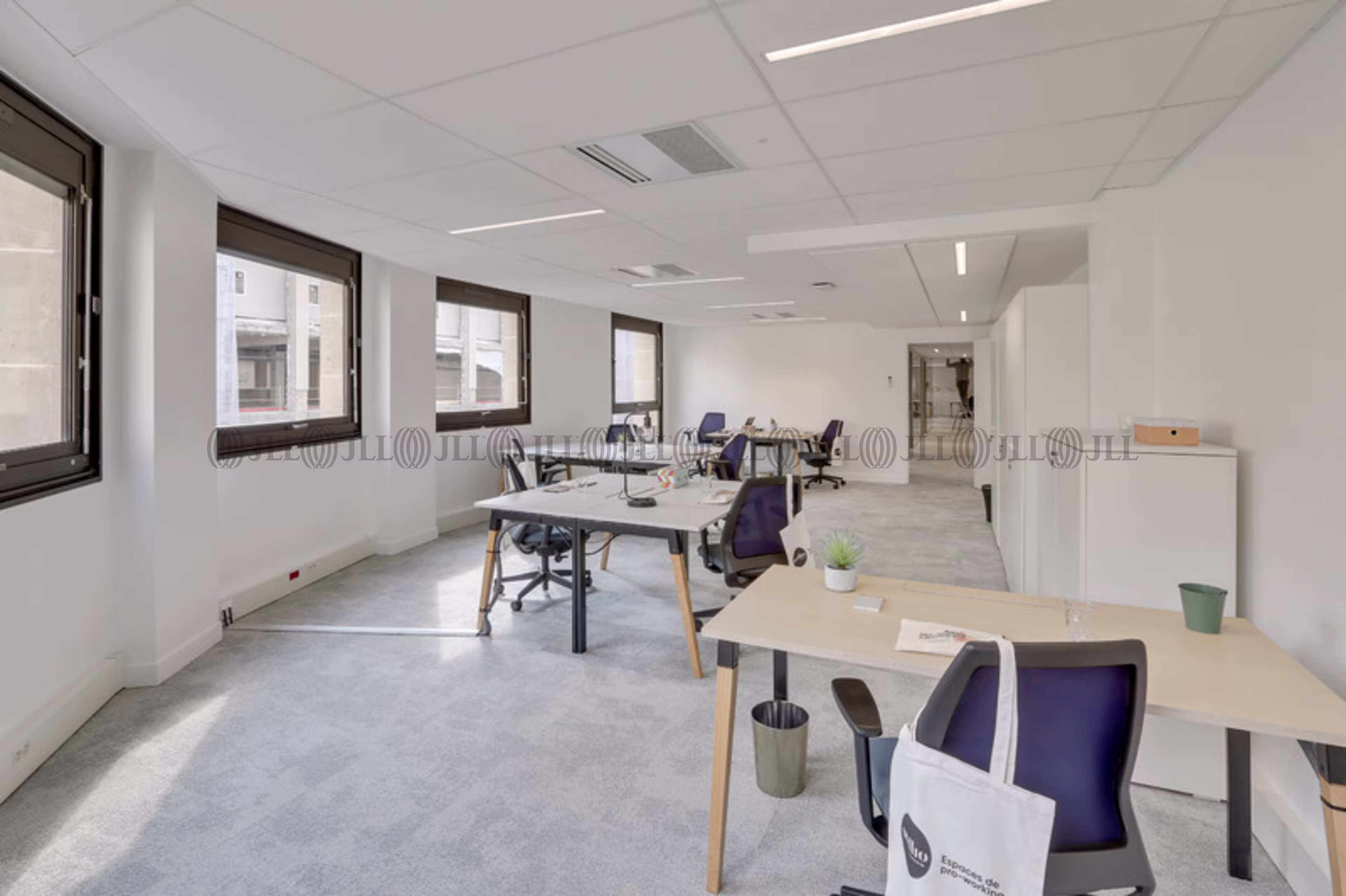 11 AVENUE DELCASSE