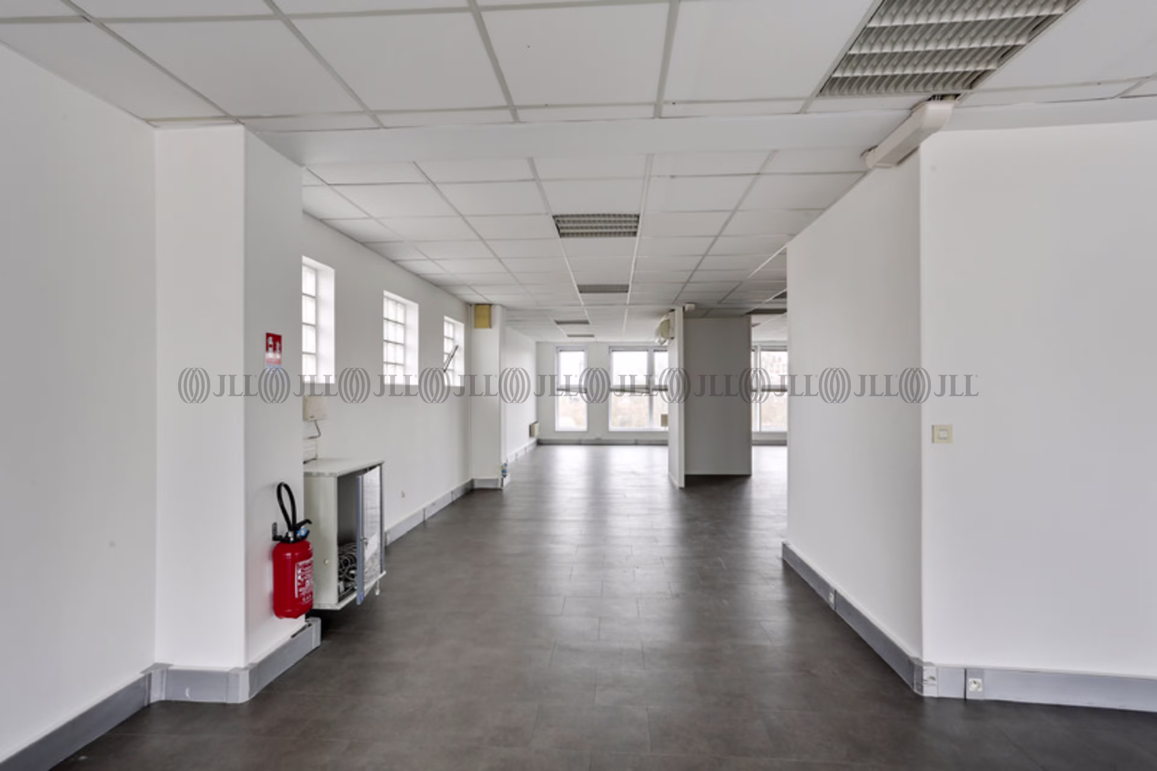 52 RUE PAUL VAILLANT COUTURIER