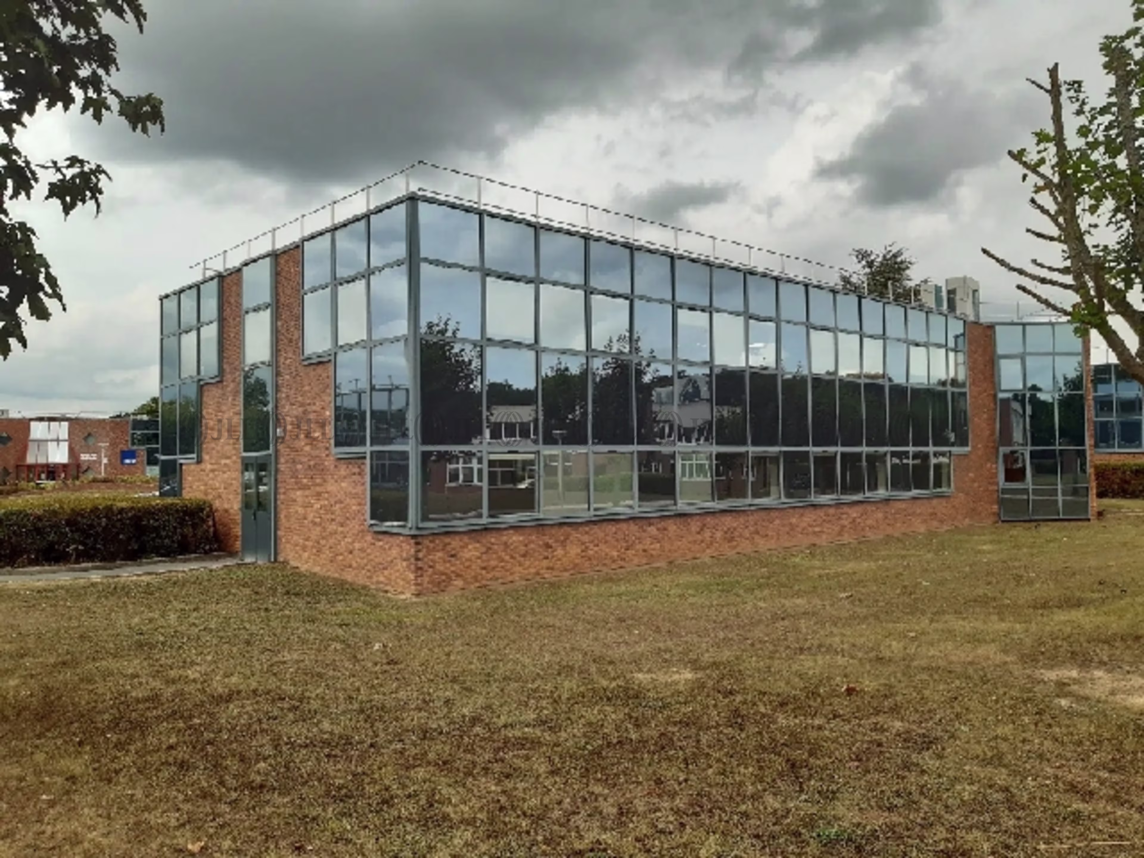 PARC BUROSPACE