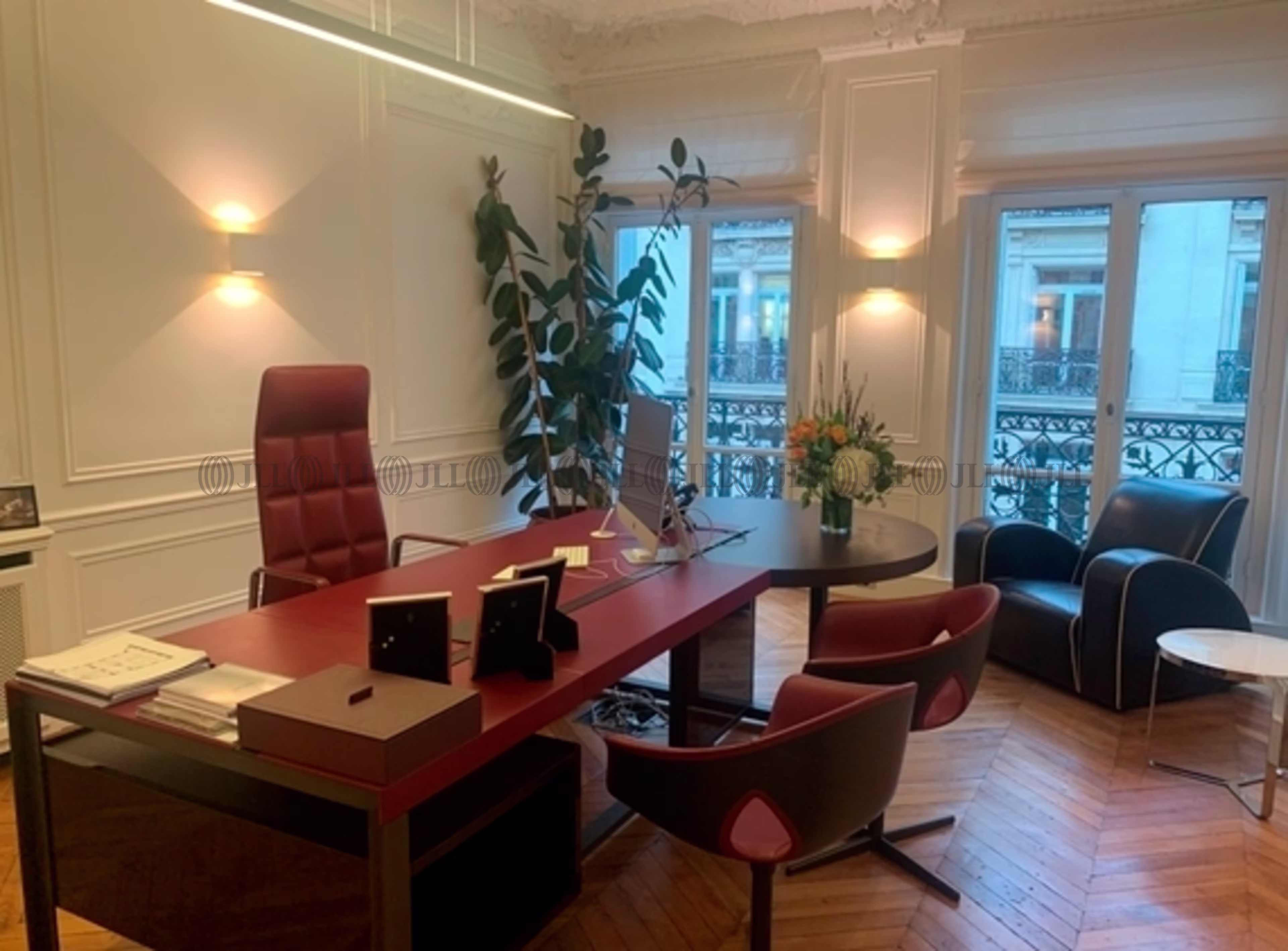 28 RUE MARBEUF