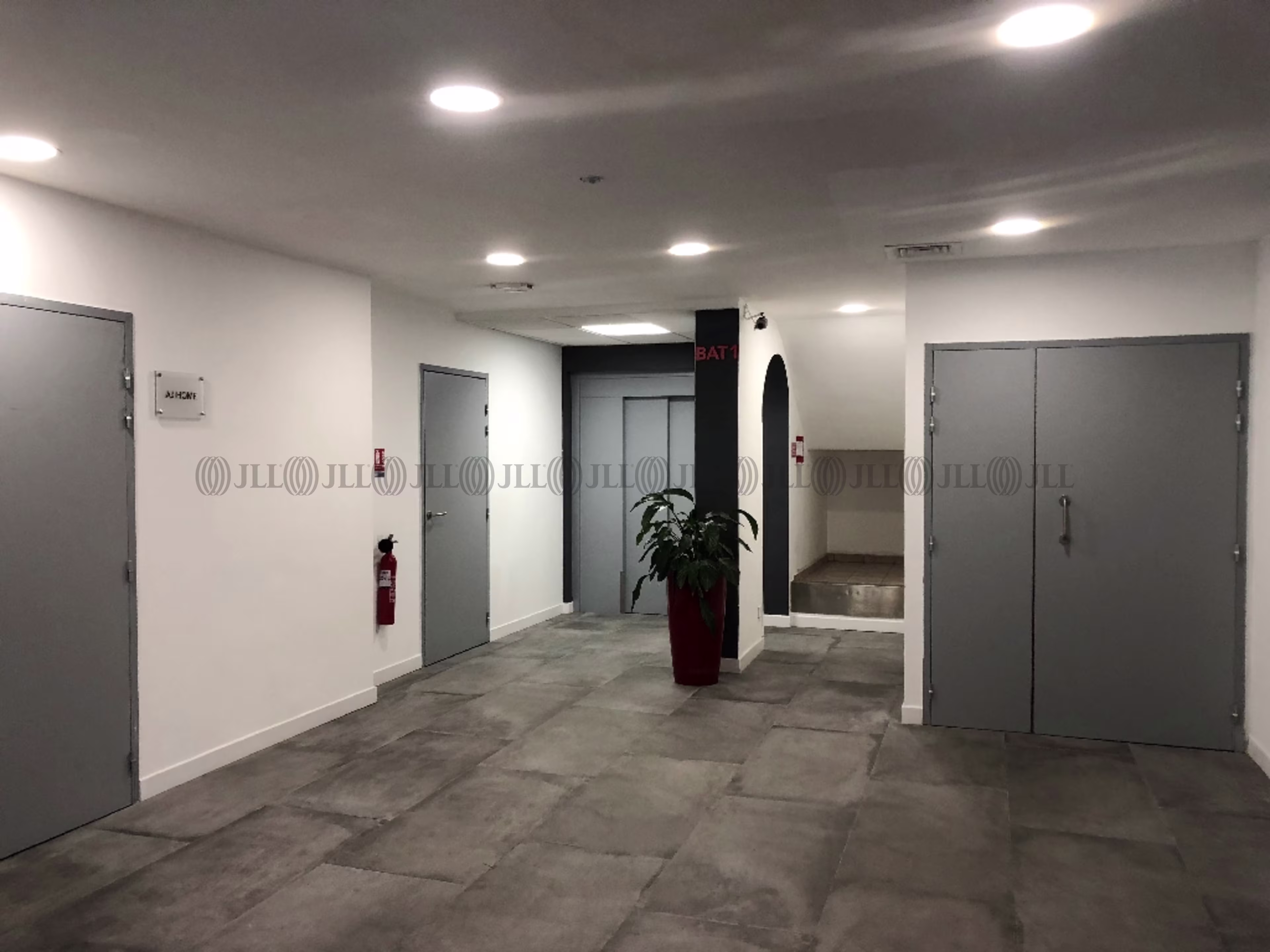 155 RUE DU DIRIGEABLE