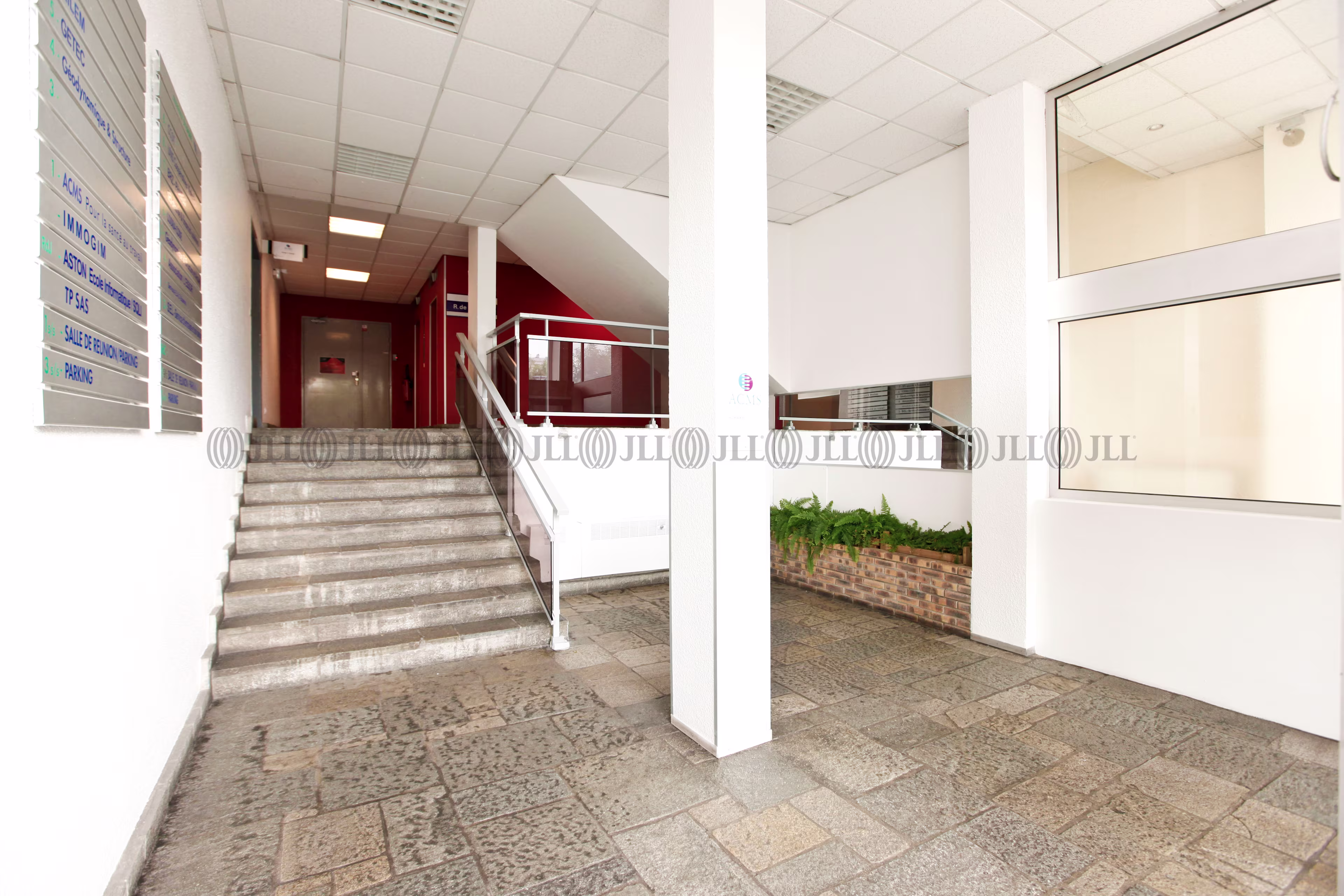 157 RUE DES BLAINS