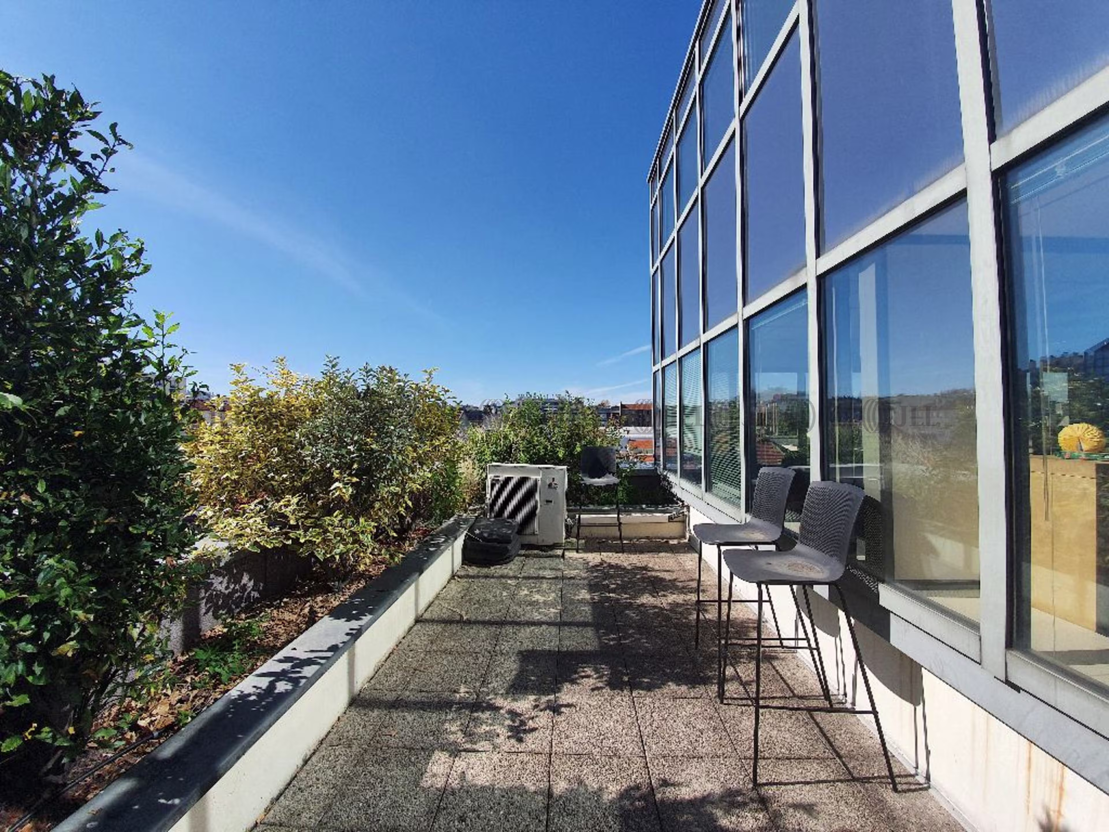 37-41 RUE FERNAND PELLOUTIER