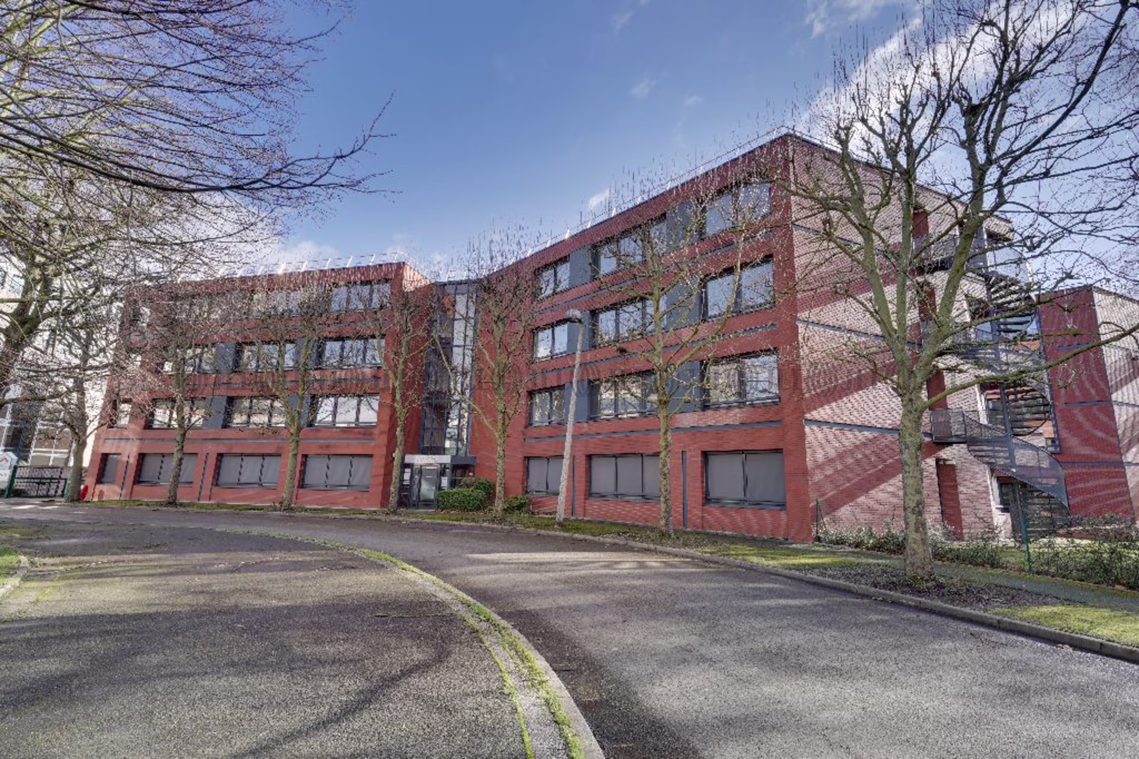 1 RUE JAMES JOULE