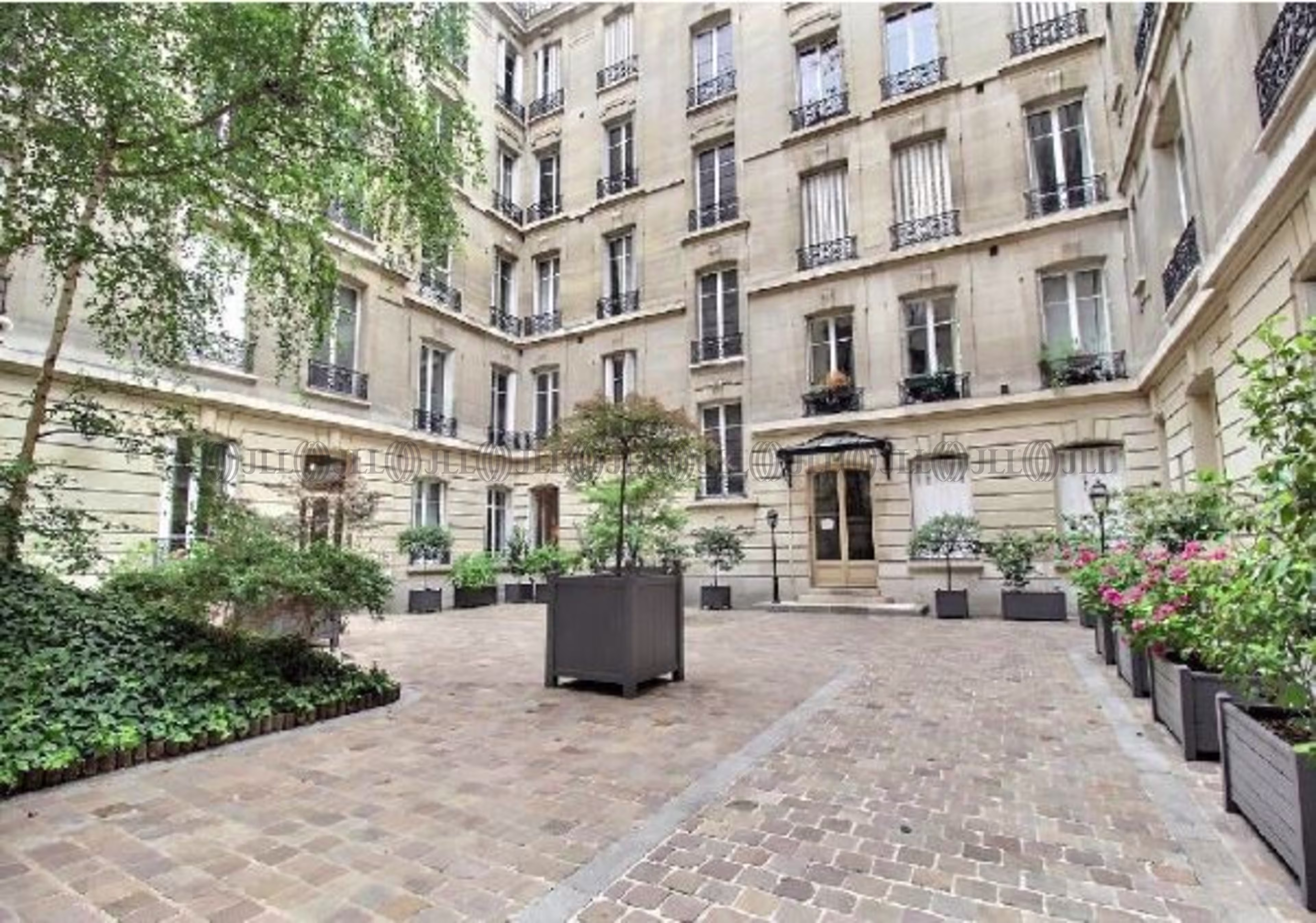 61 AVENUE CHARLES DE GAULLE
