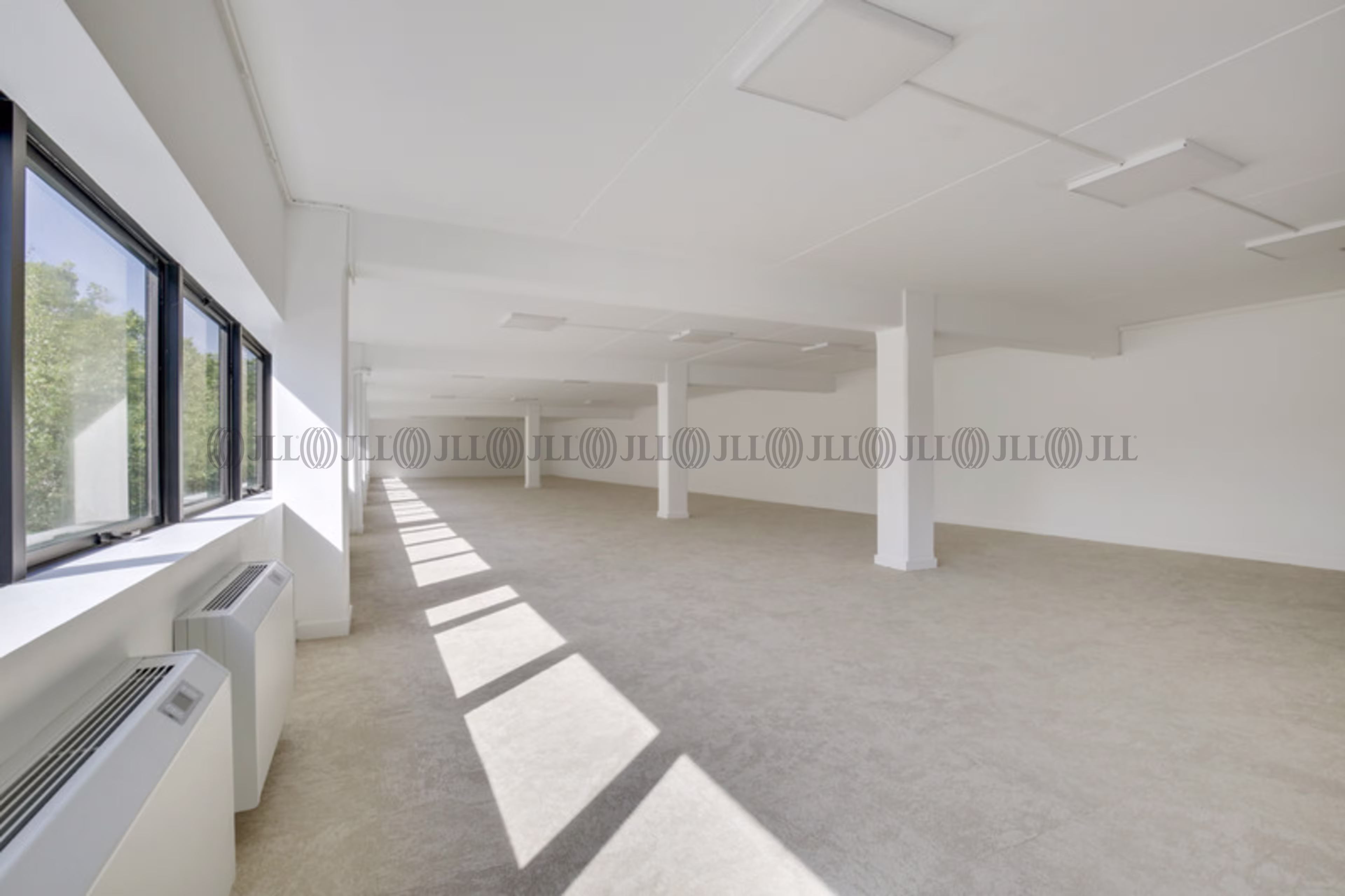 9 AVENUE FRANCIS DE PRESSENSE