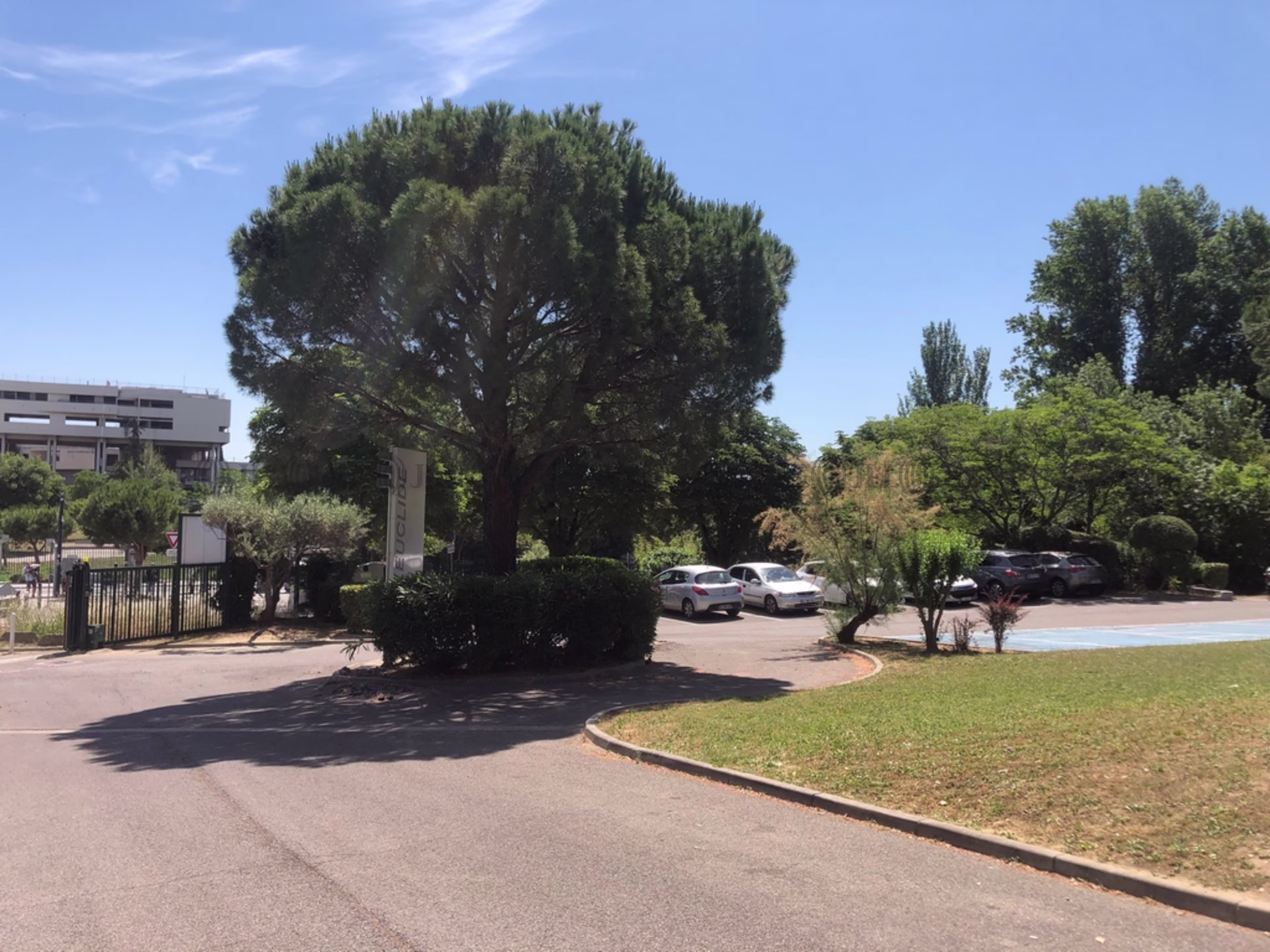 43 RUE FREDERIC JOLIOT CURIE