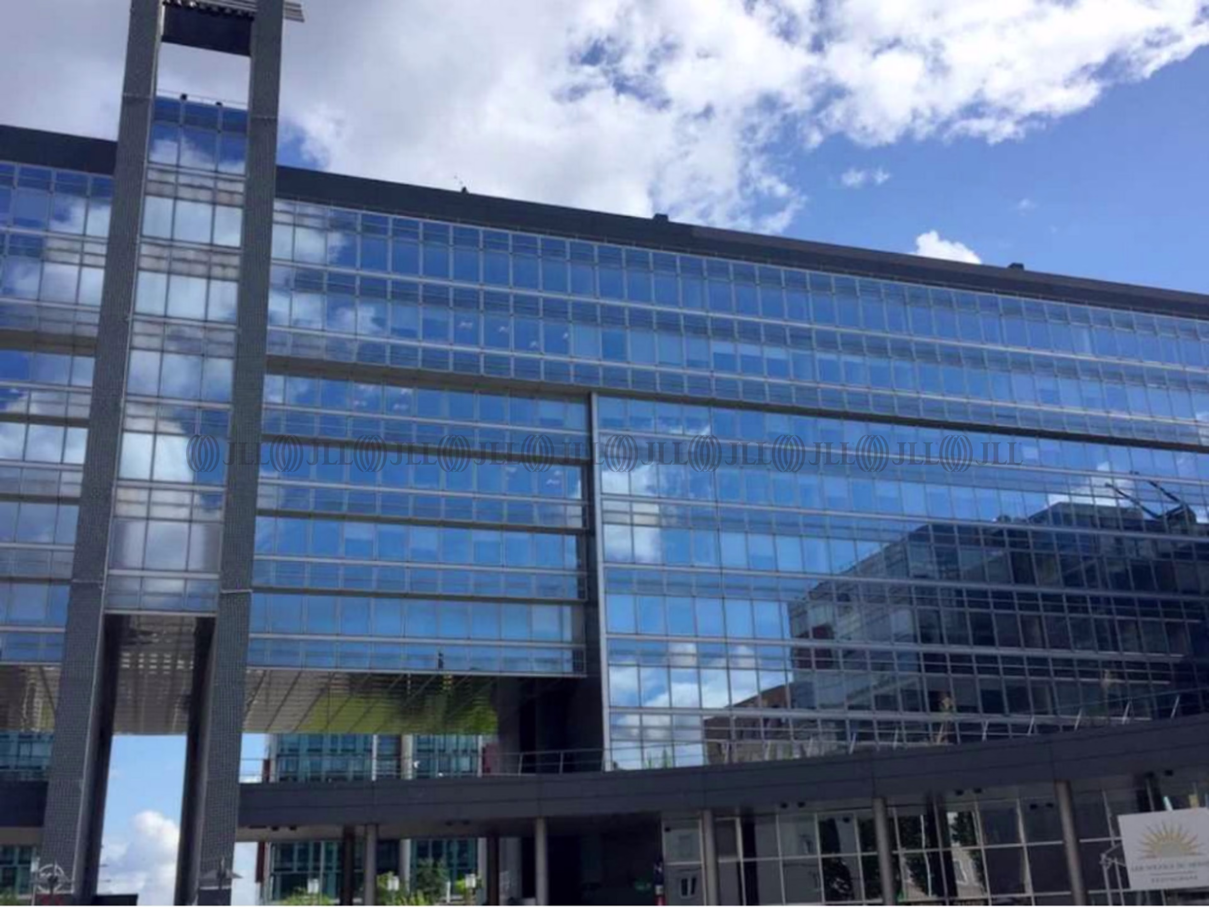 5-6 ESPLANADE CHARLES DE GAULLE