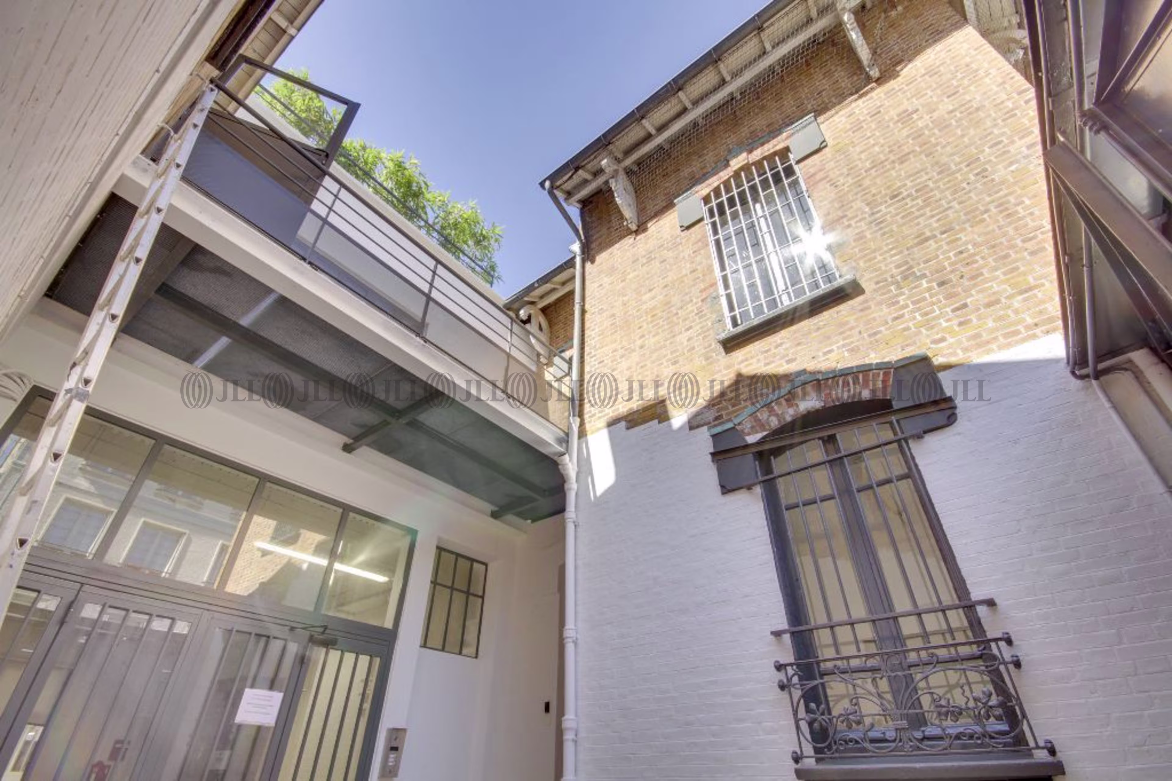 31 AVENUE LEON GAMBETTA