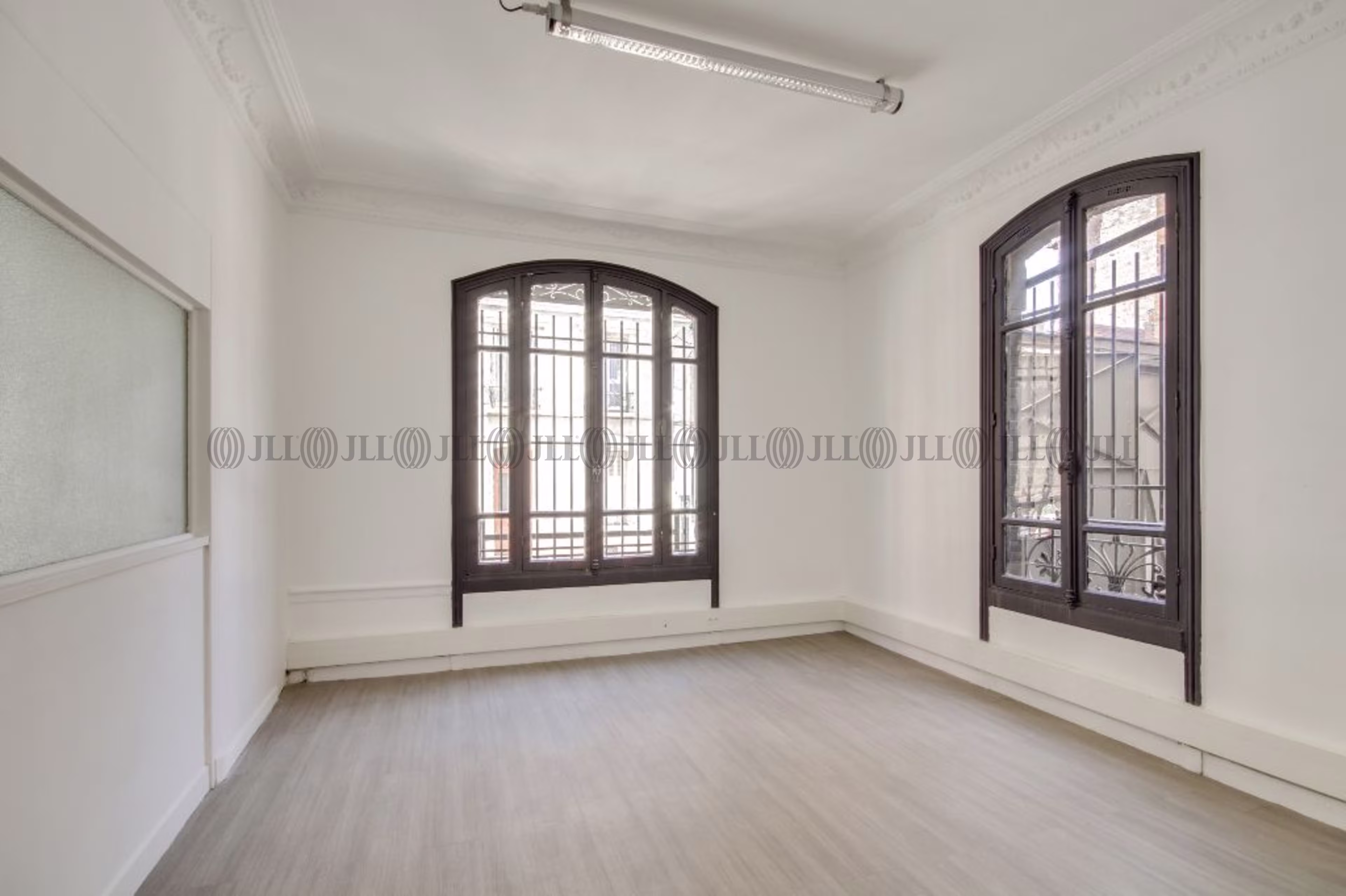 31 AVENUE LEON GAMBETTA