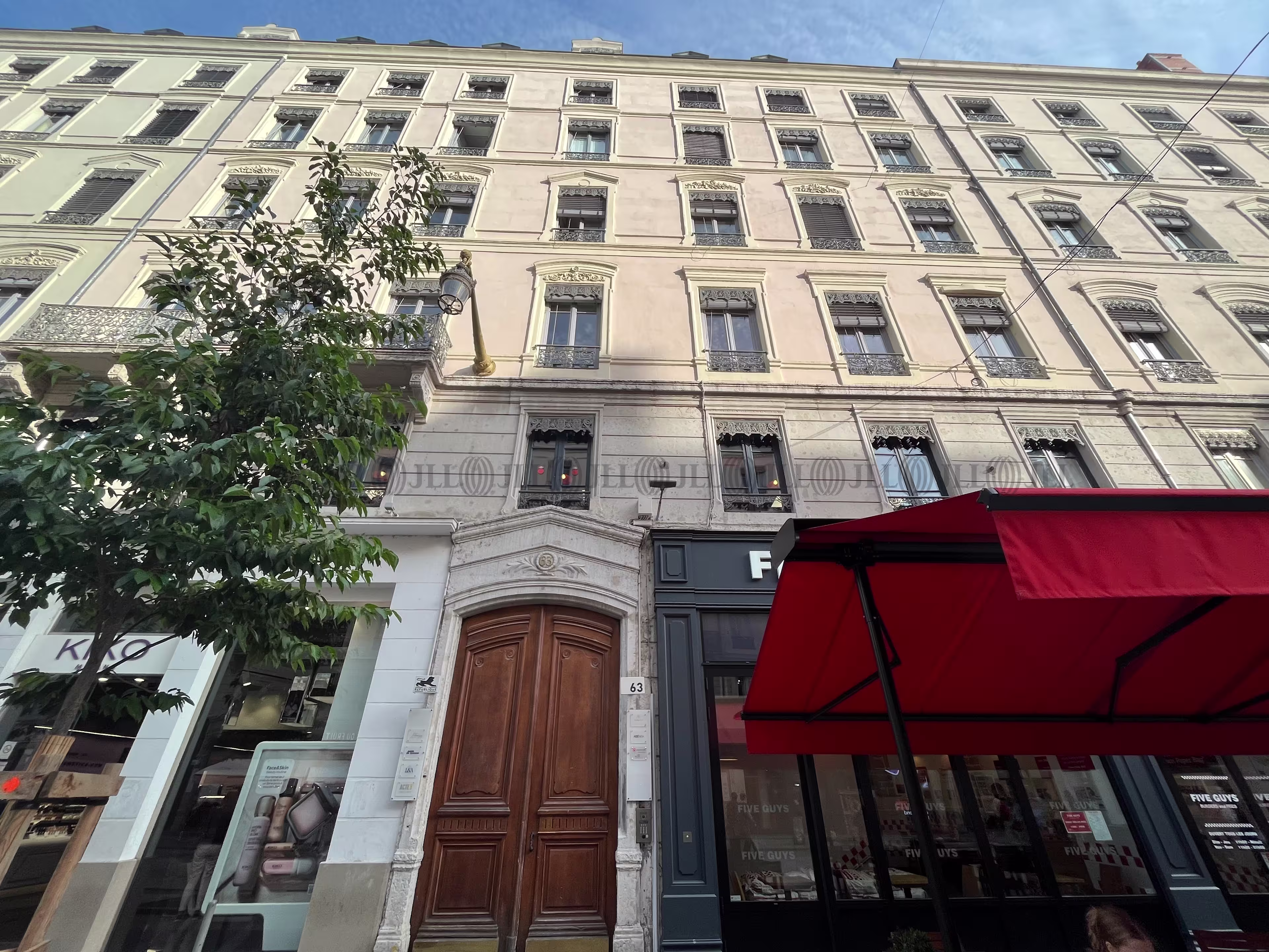 63 RUE DE LA REPUBLIQUE
