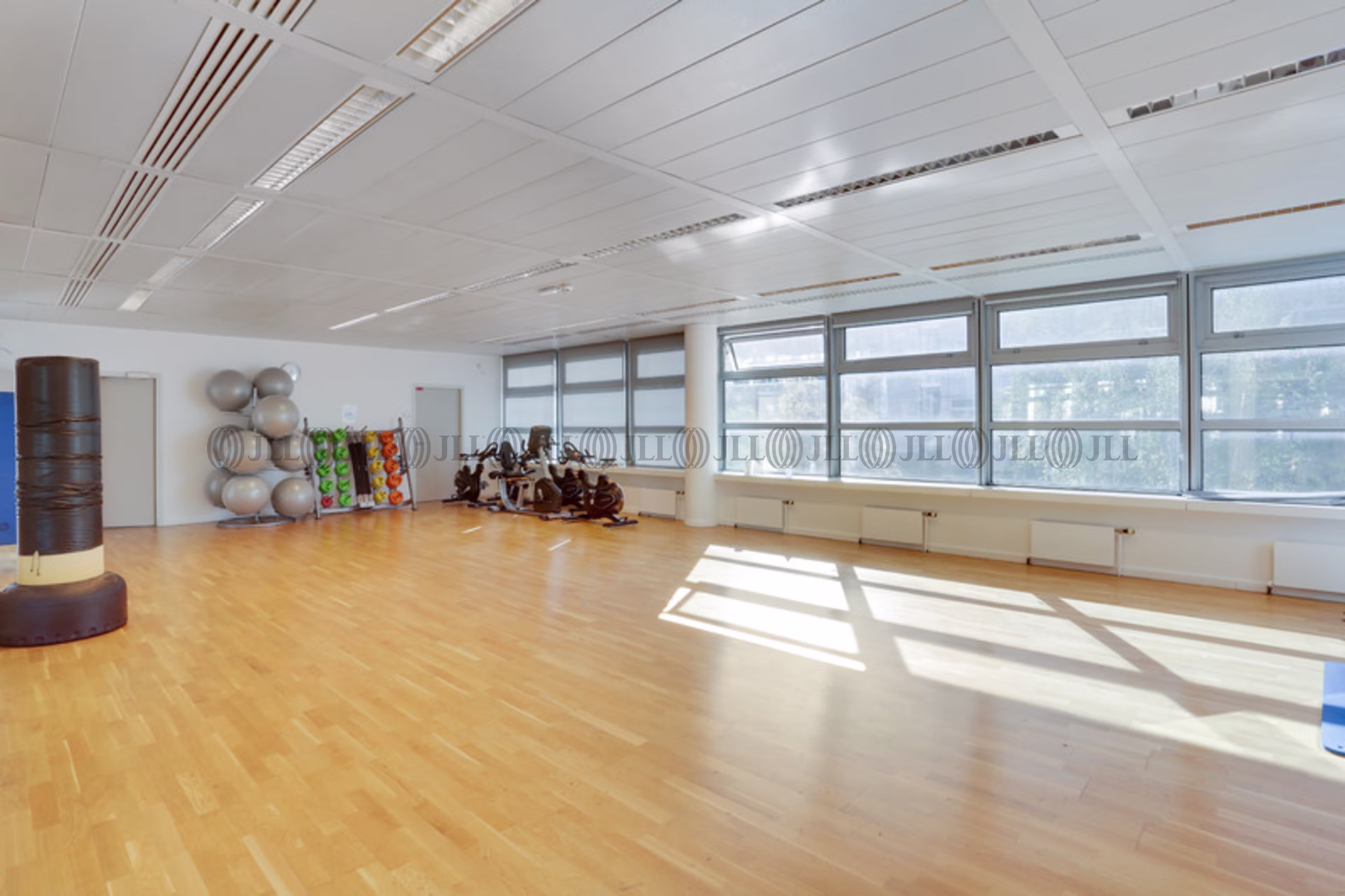53 BOULEVARD ORNANO