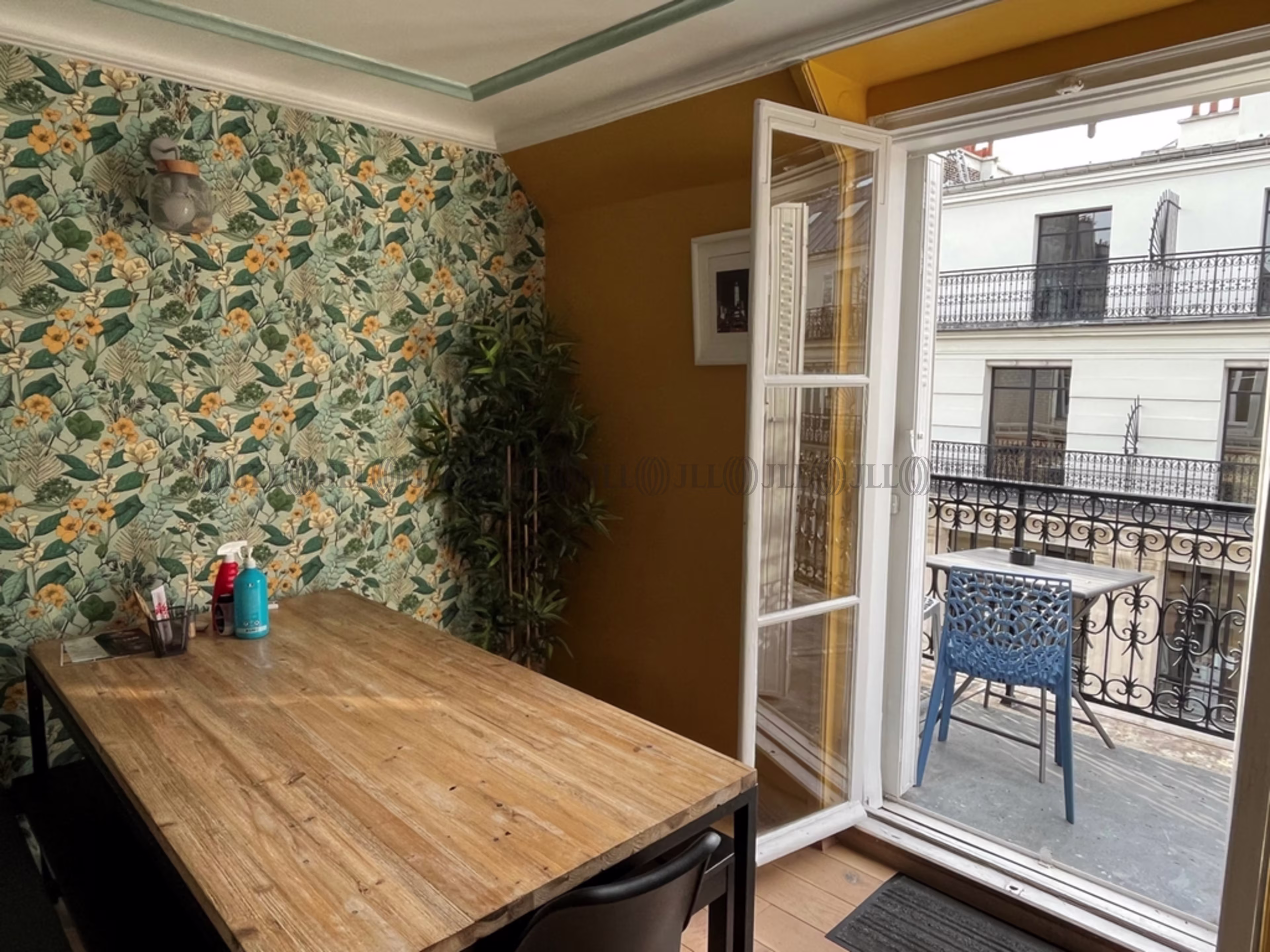 14 RUE D'UZES