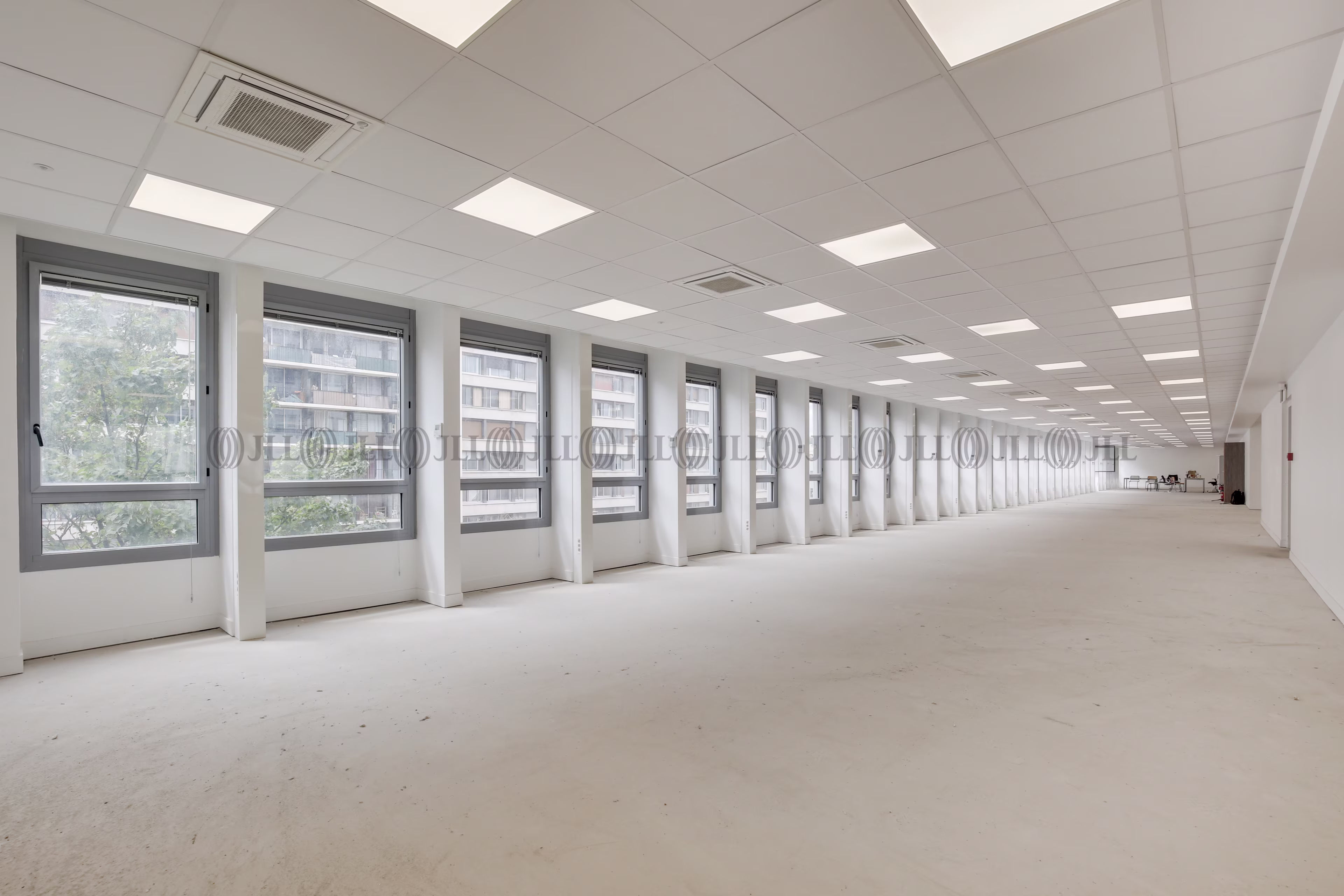73-77 RUE DE SEVRES