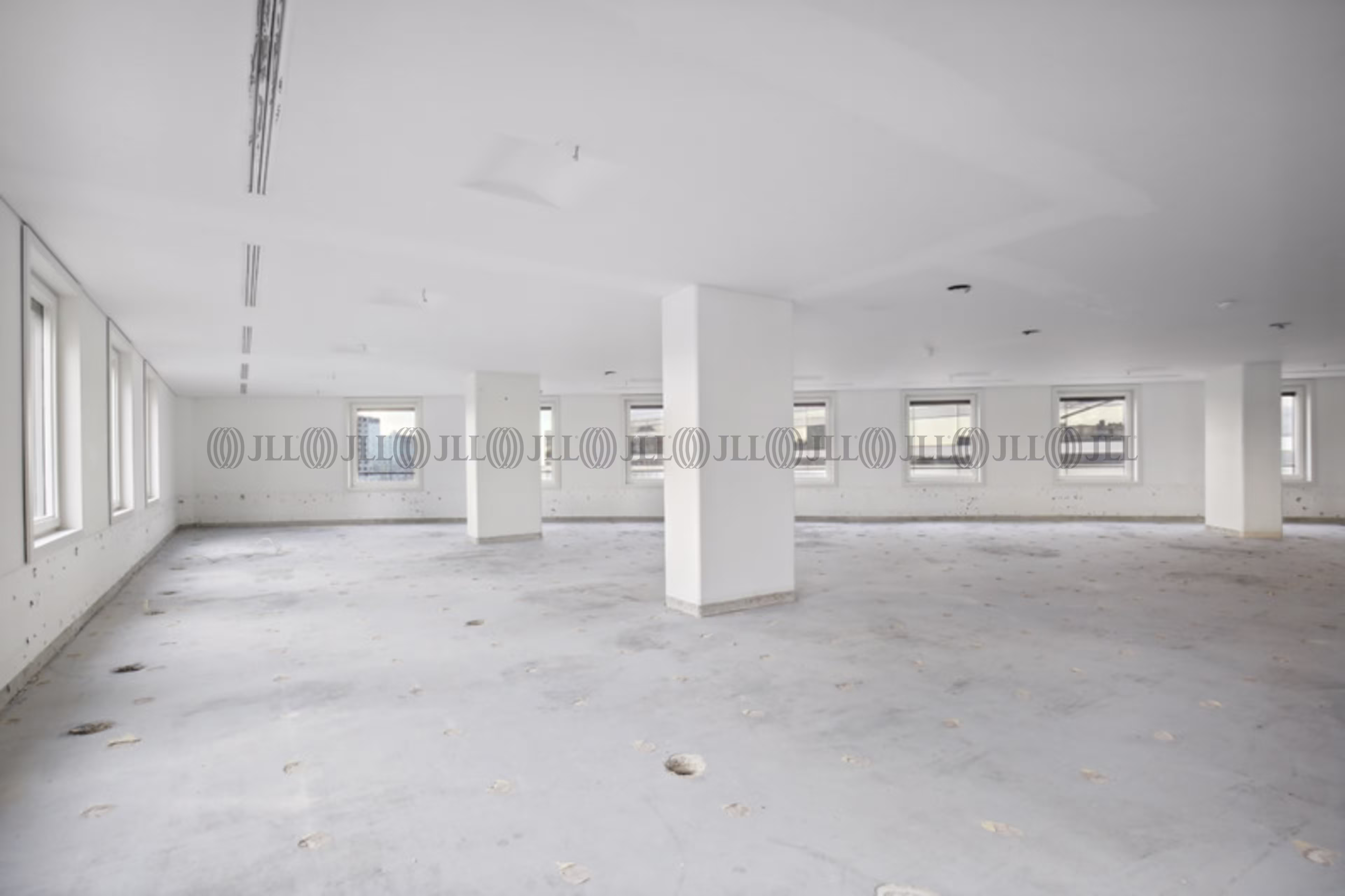16 RUE HOCHE